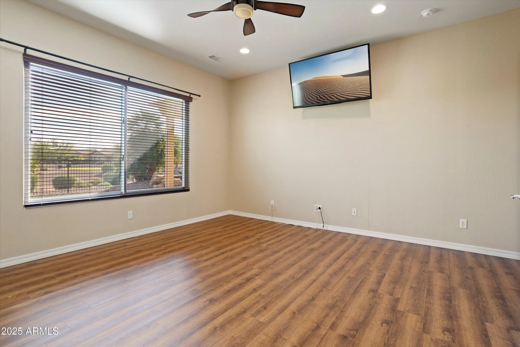 Property Slideshow image 23 of 62 | 20493 n 264th ave, Buckeye, AZ, 85396