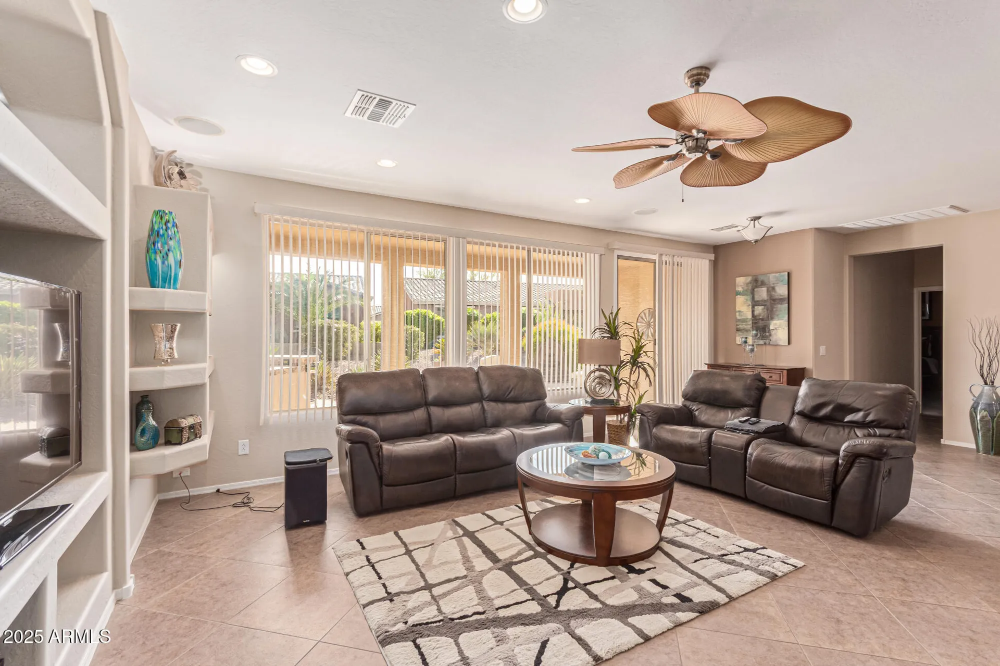 Property Slideshow image 3 of 72 | 42551 w falling star ct, Maricopa, AZ, 85138
