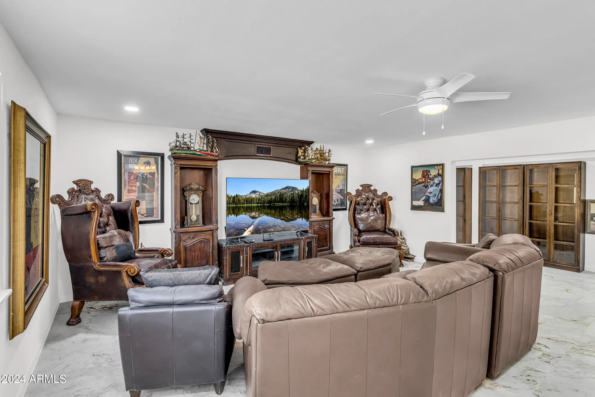 Property Slideshow image 12 of 18 | 10601 w bayside rd, Sun City, AZ, 85351