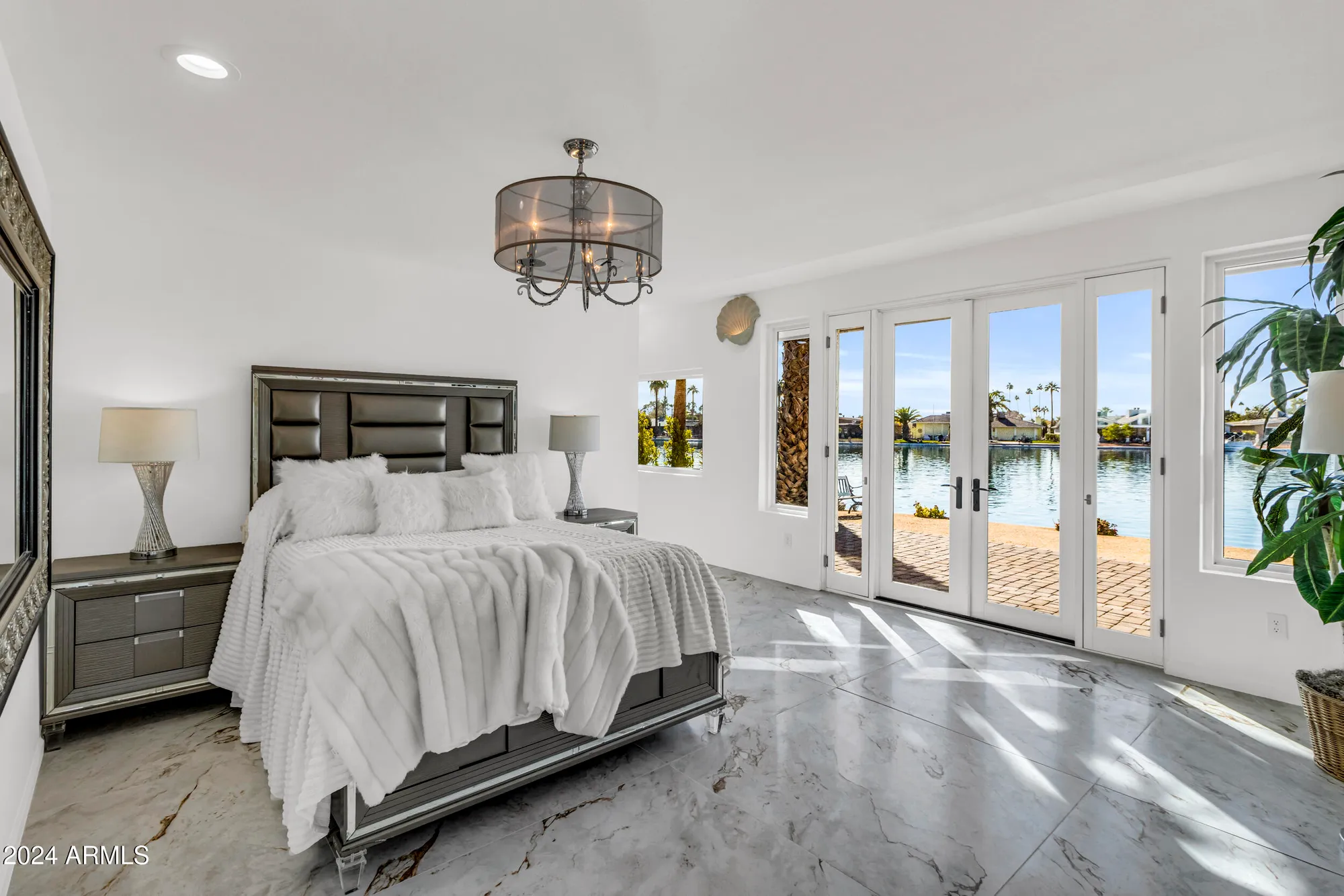 Property Slideshow image 14 of 18 | 10601 w bayside rd, Sun City, AZ, 85351