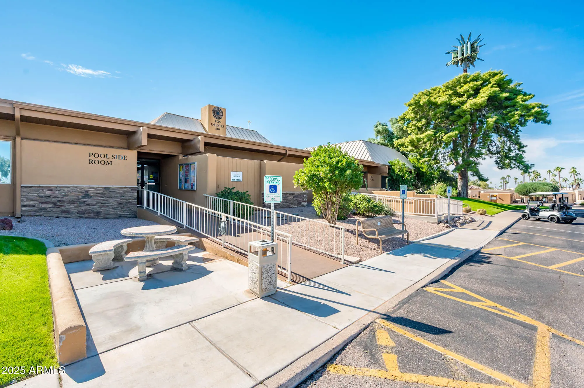 Property Slideshow image 41 of 49 | 538 s 76th pl, Mesa, AZ, 85208