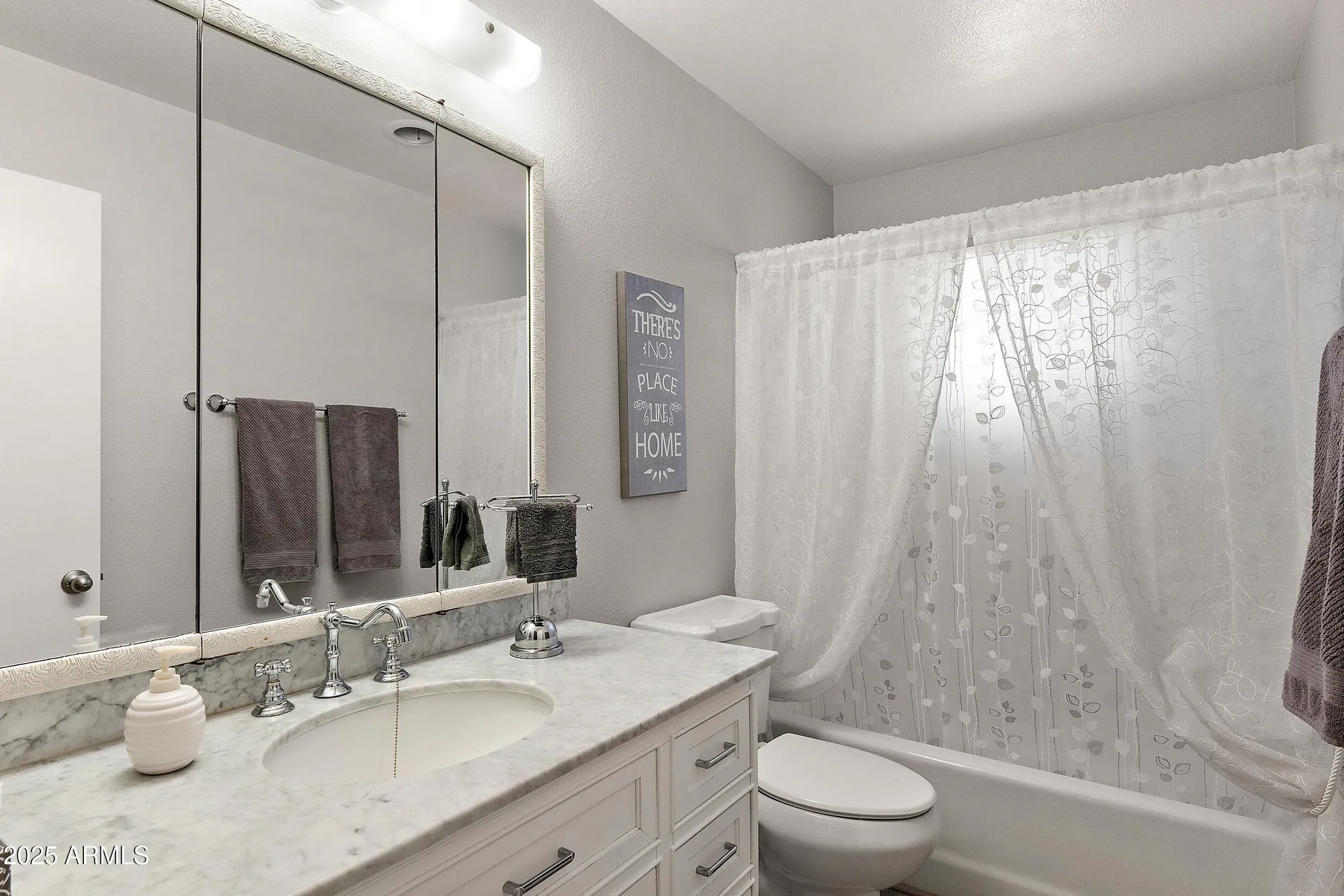 Property Slideshow image 23 of 52 | 5109 e enid ave, Mesa, AZ, 85206