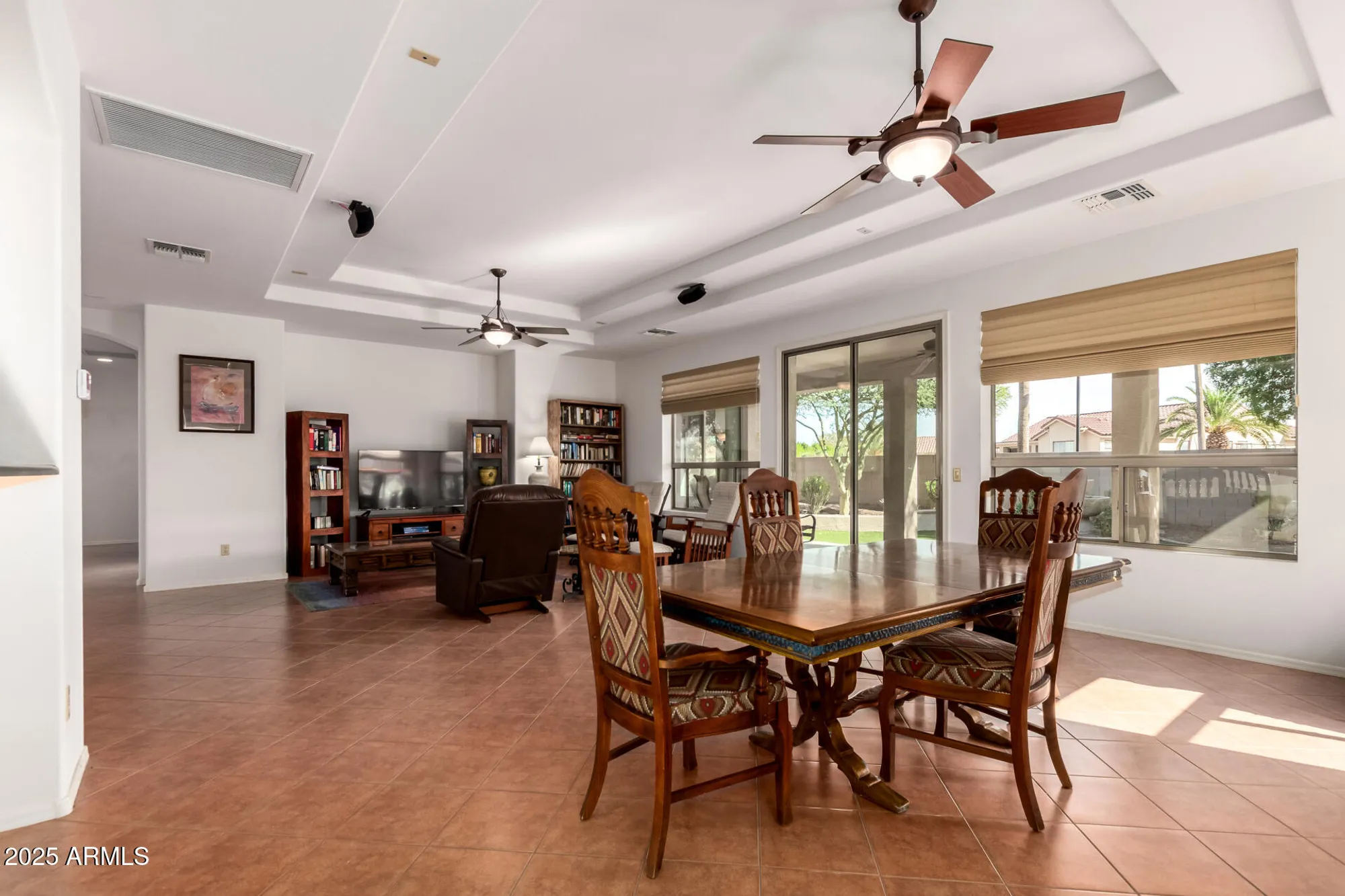 Property Slideshow image 6 of 54 | 24419 s lakestar dr, Sun Lakes, AZ, 85248