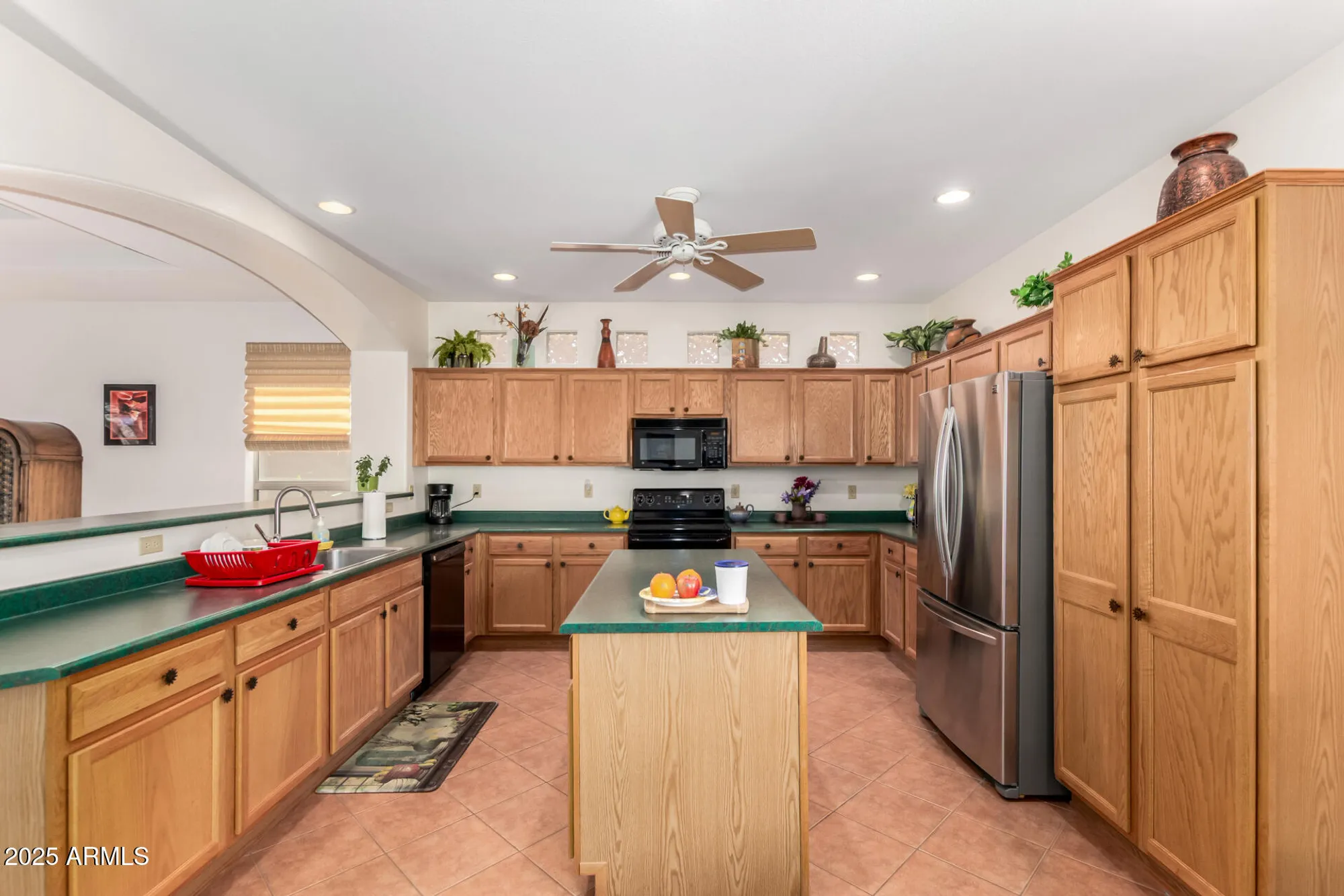 Property Slideshow image 11 of 54 | 24419 s lakestar dr, Sun Lakes, AZ, 85248