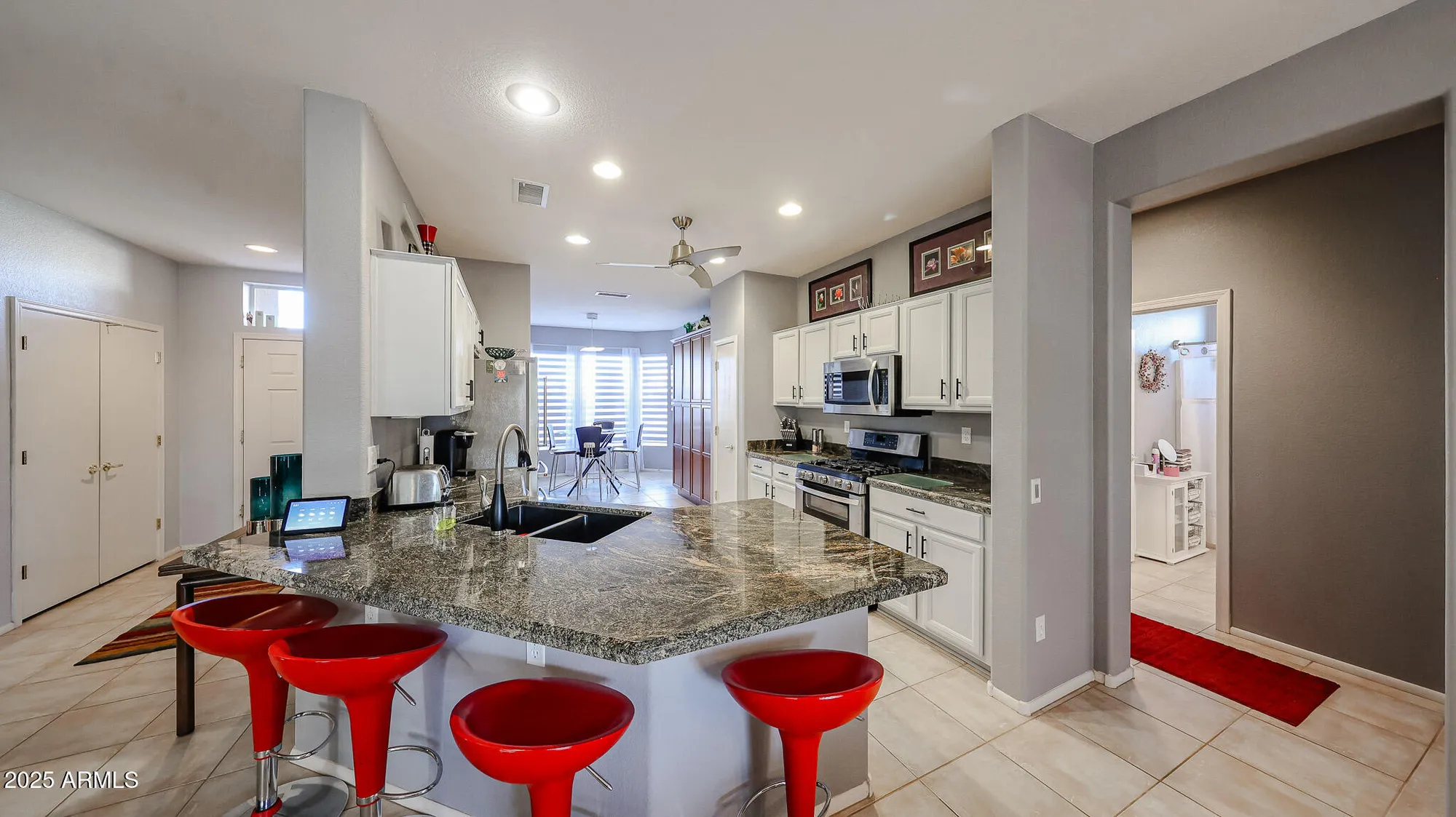 Property Slideshow image 13 of 44 | 15331 w ganado dr, Sun City West, AZ, 85375