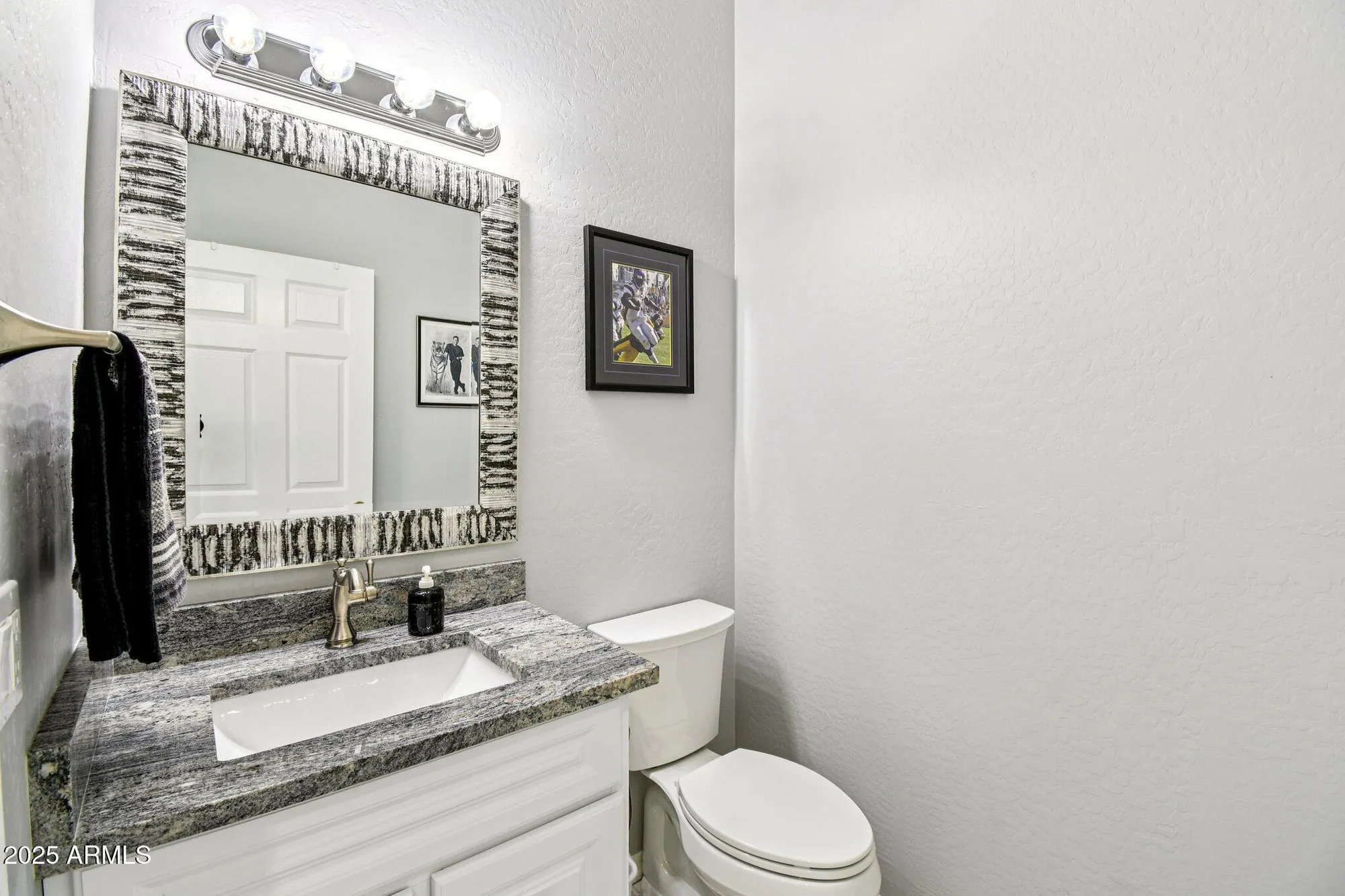 Property Slideshow image 26 of 37 | 16737 w loma verde trl, Surprise, AZ, 85387