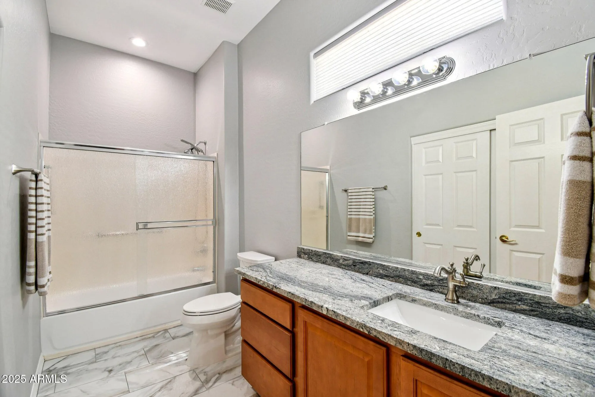 Property Slideshow image 23 of 37 | 16737 w loma verde trl, Surprise, AZ, 85387