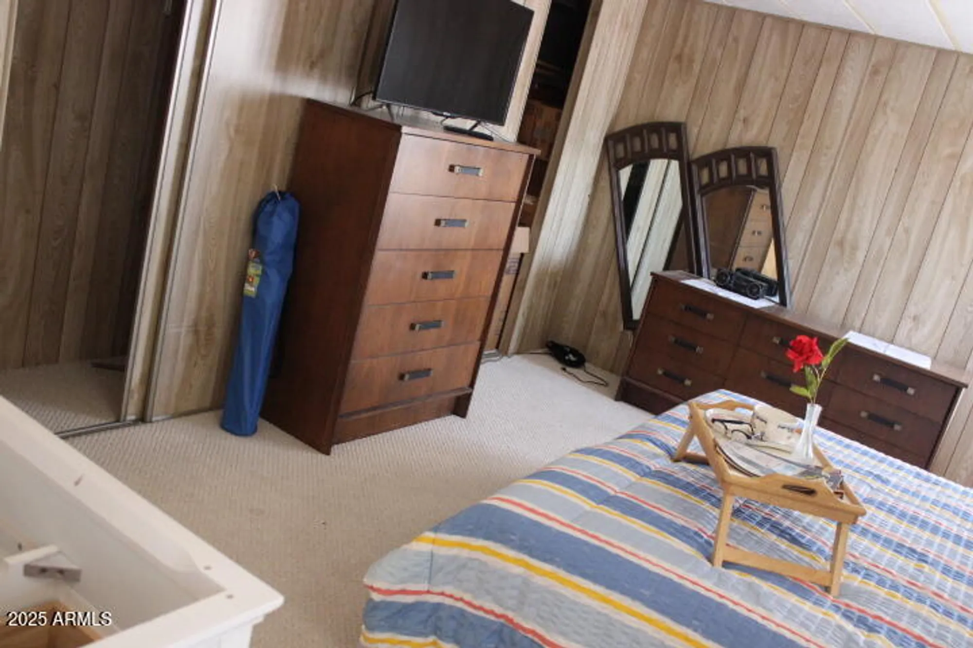 Property Slideshow image 12 of 27 | 457 s 80th pl, Mesa, AZ, 85208