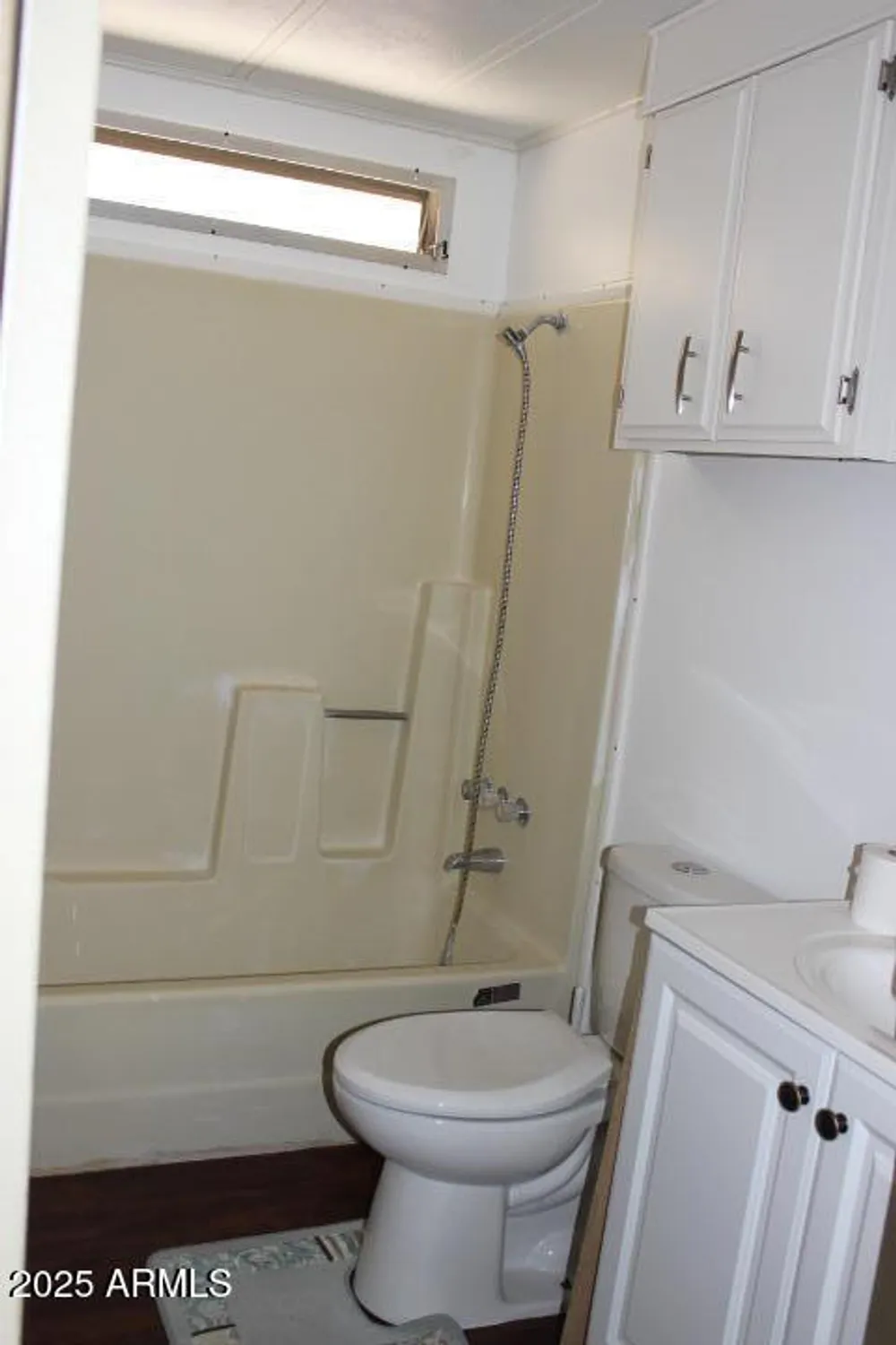 Property Slideshow image 11 of 27 | 457 s 80th pl, Mesa, AZ, 85208