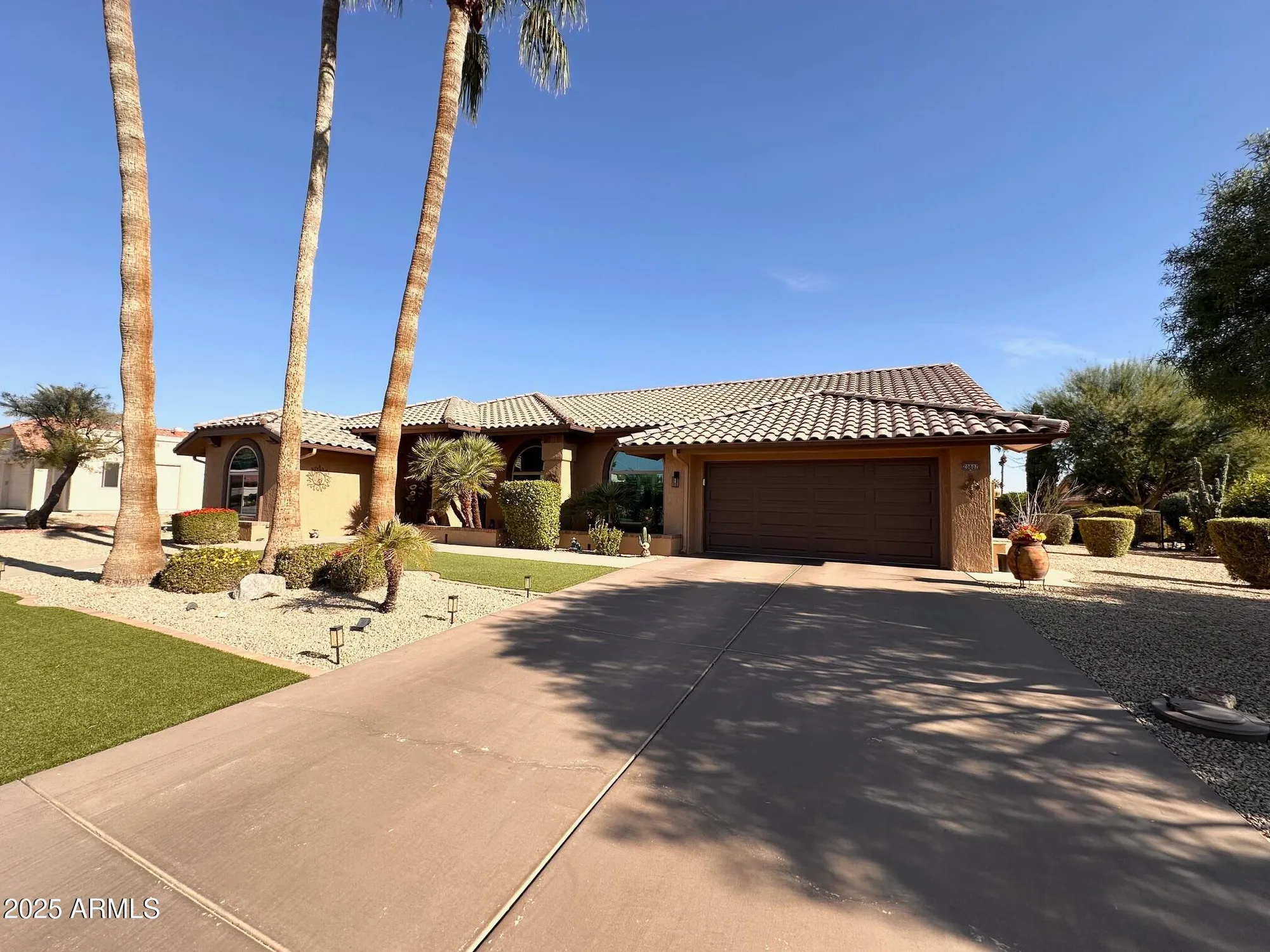 Property Slideshow image 2 of 29 | 20807 n desert sands dr, Sun City West, AZ, 85375
