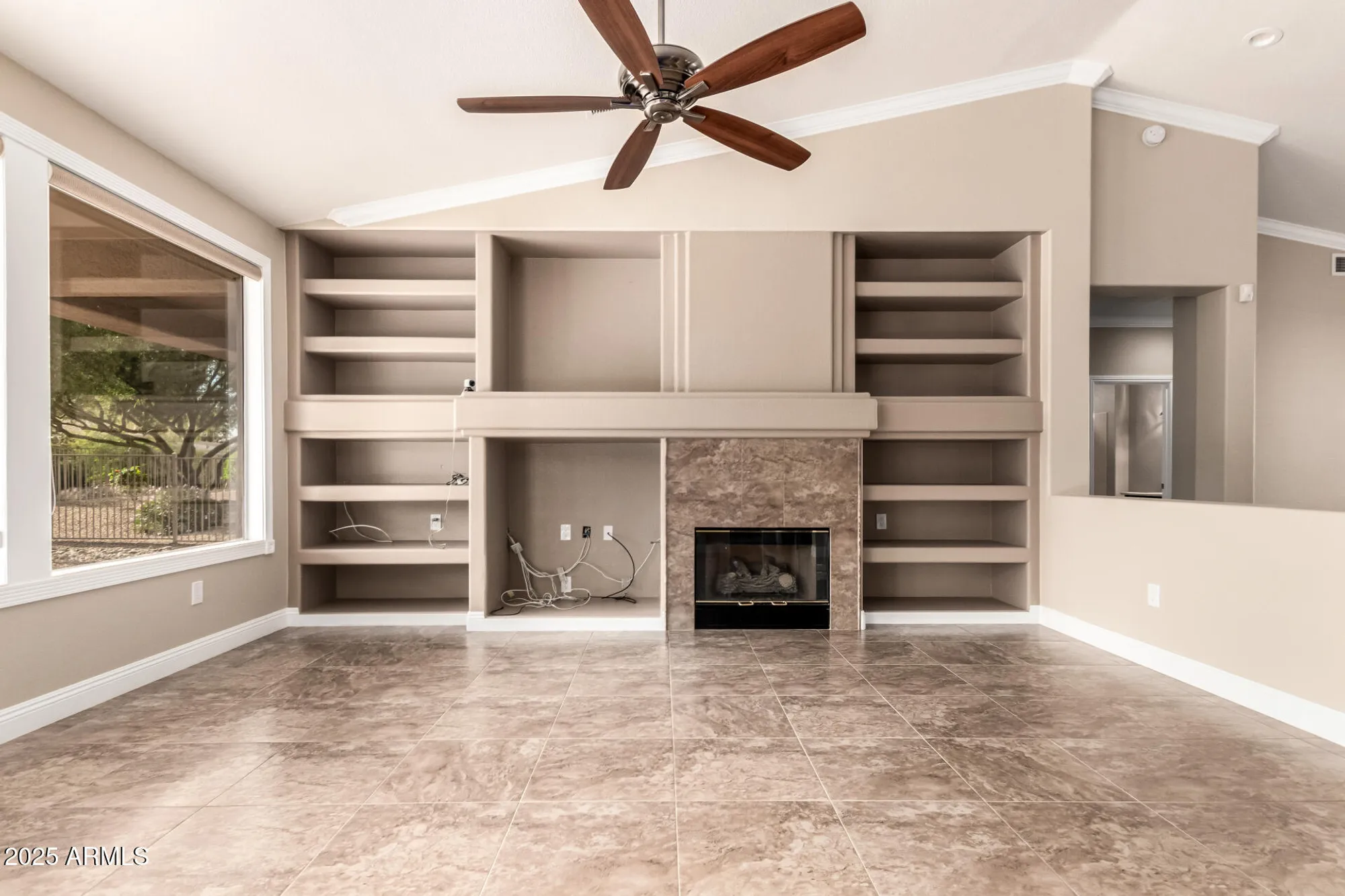 Property Slideshow image 13 of 45 | 18020 n timber ridge dr, Surprise, AZ, 85374