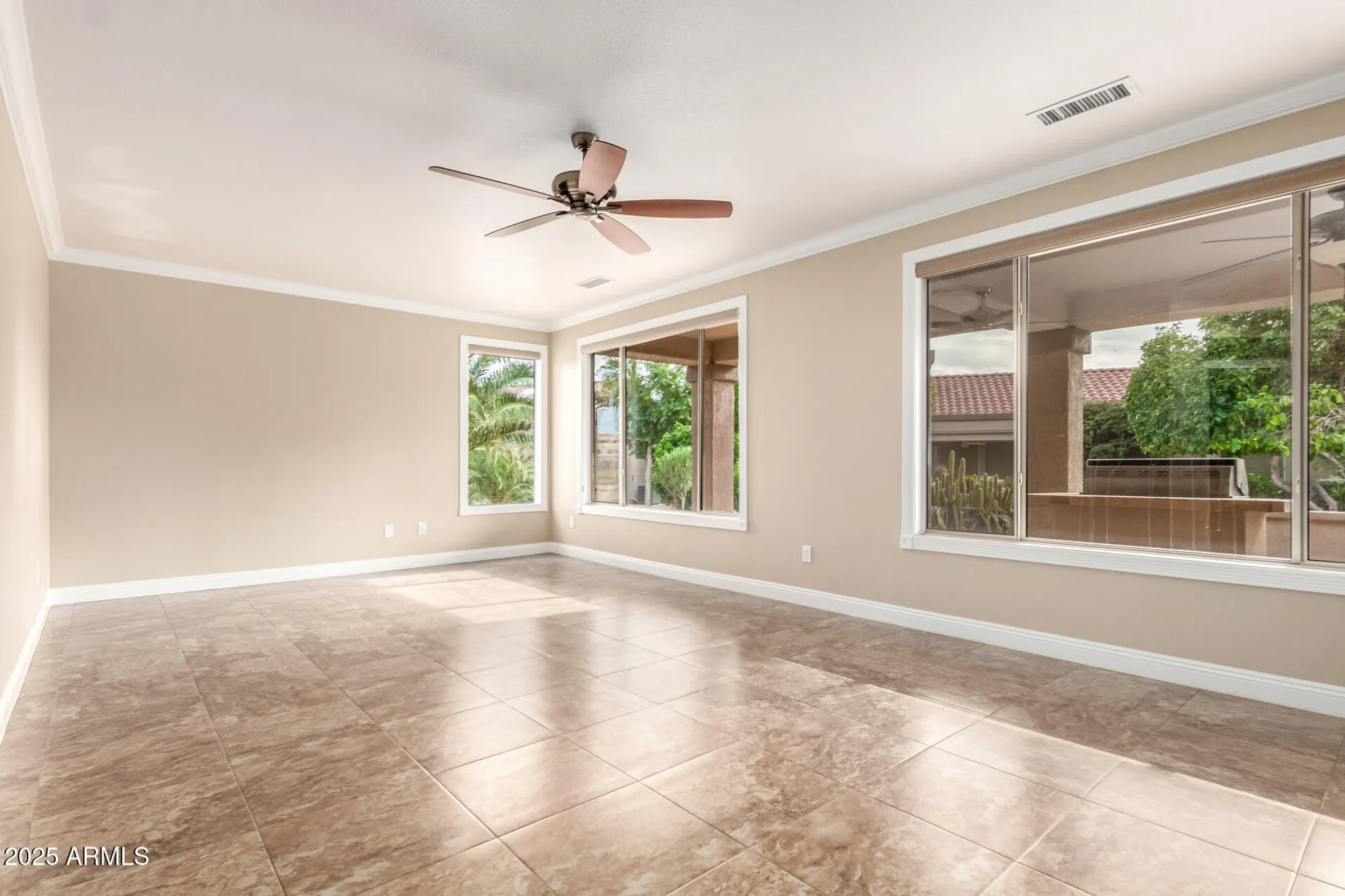 Property Slideshow image 22 of 45 | 18020 n timber ridge dr, Surprise, AZ, 85374