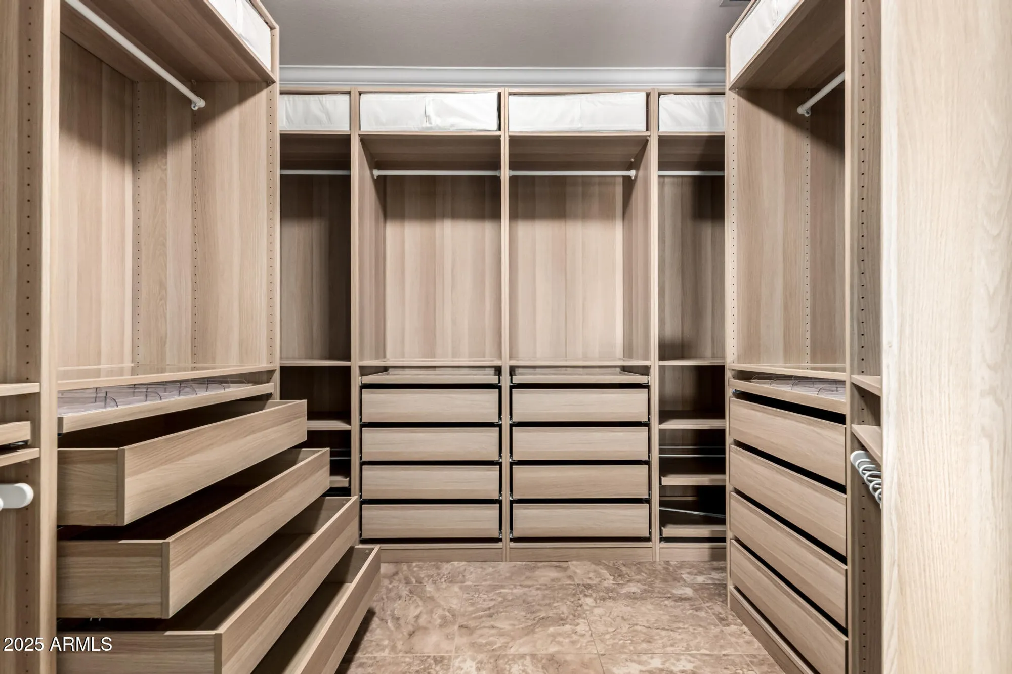 Property Slideshow image 27 of 45 | 18020 n timber ridge dr, Surprise, AZ, 85374