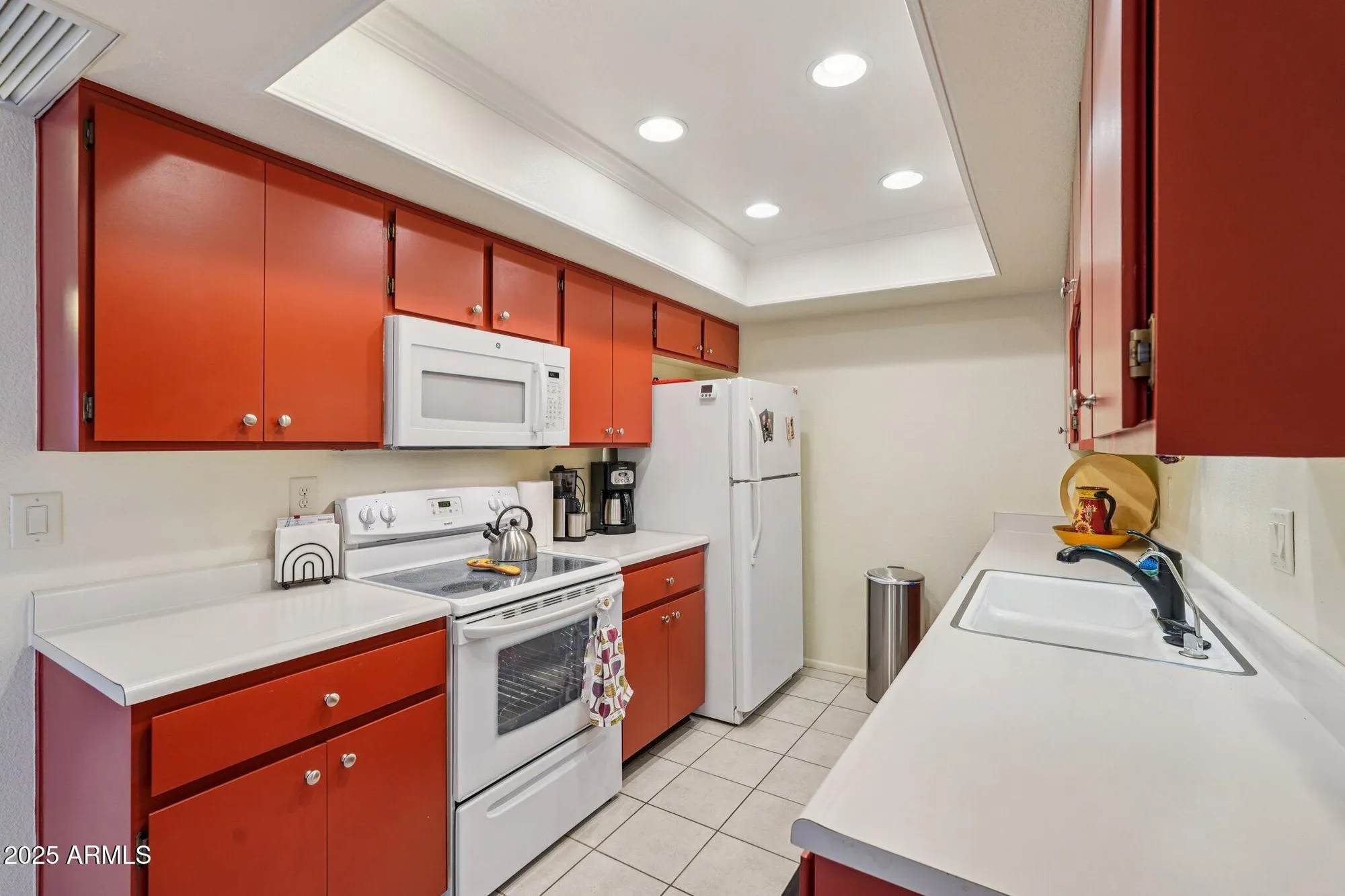 Property Slideshow image 12 of 29 | 18614 n mica dr, Sun City West, AZ, 85375