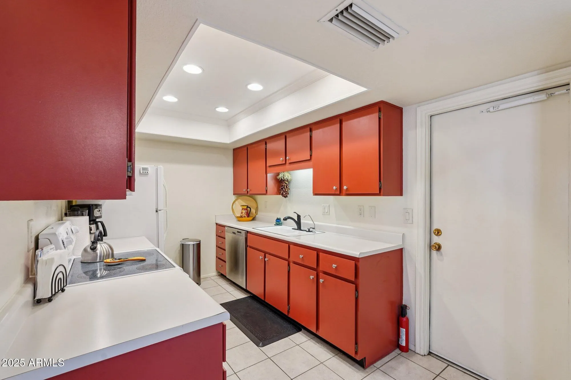 Property Slideshow image 13 of 29 | 18614 n mica dr, Sun City West, AZ, 85375