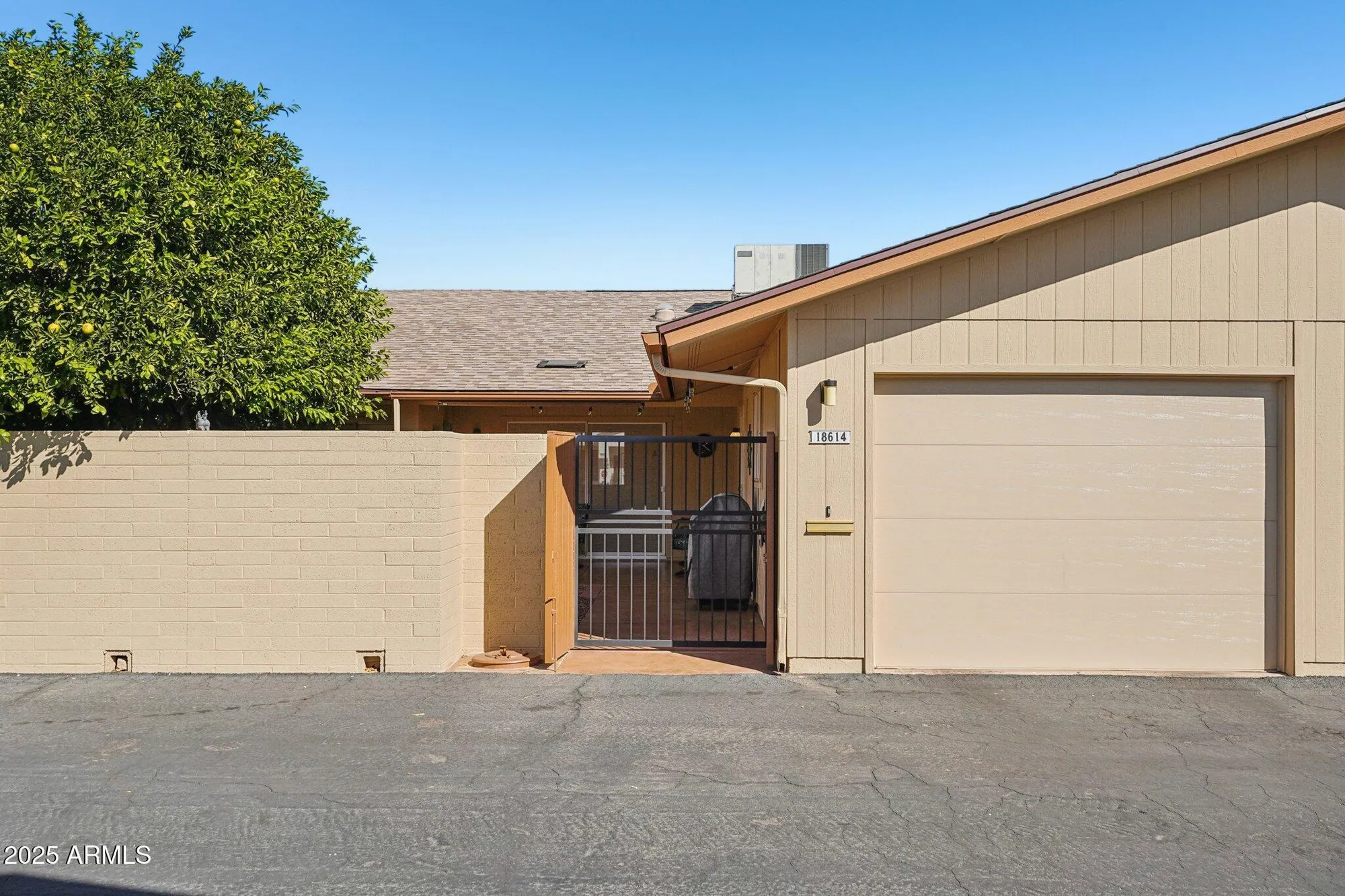 Property Slideshow image 26 of 29 | 18614 n mica dr, Sun City West, AZ, 85375