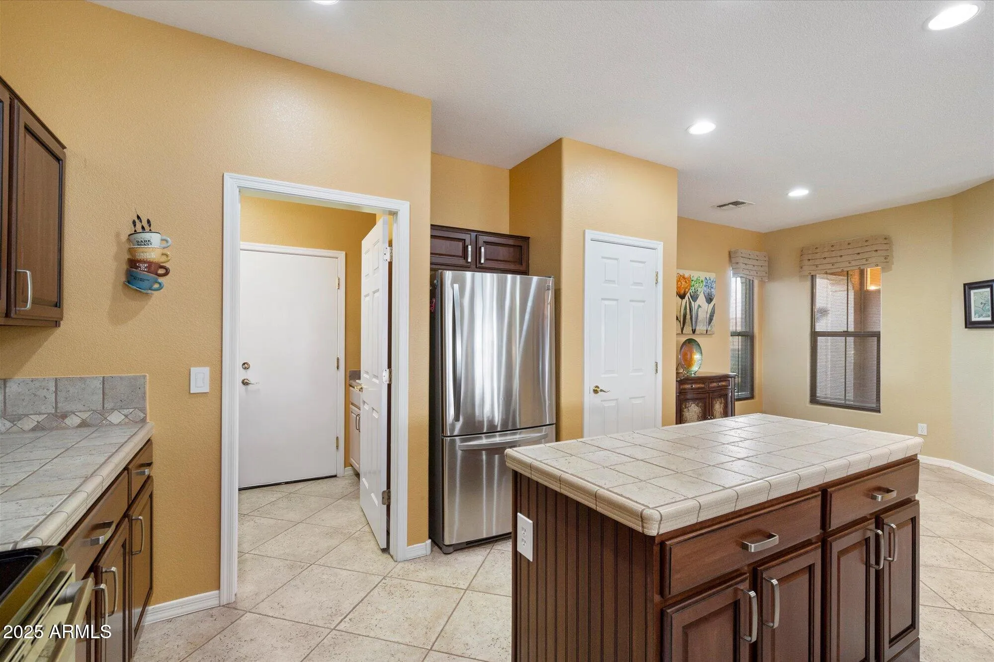 Property Slideshow image 15 of 34 | 3511 e firestone dr, Chandler, AZ, 85249