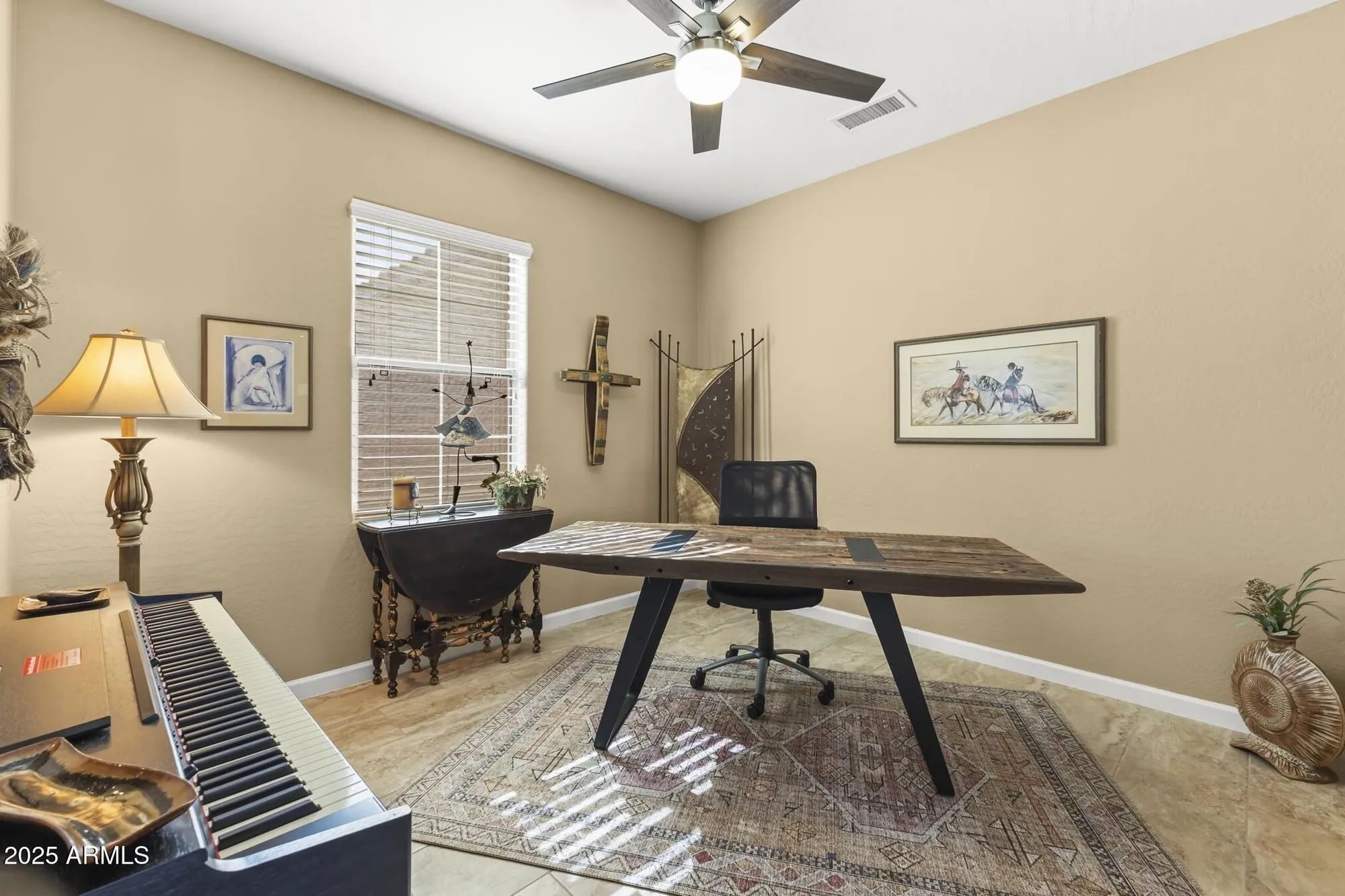 Property Slideshow image 15 of 40 | 17824 w calistoga dr, Surprise, AZ, 85387