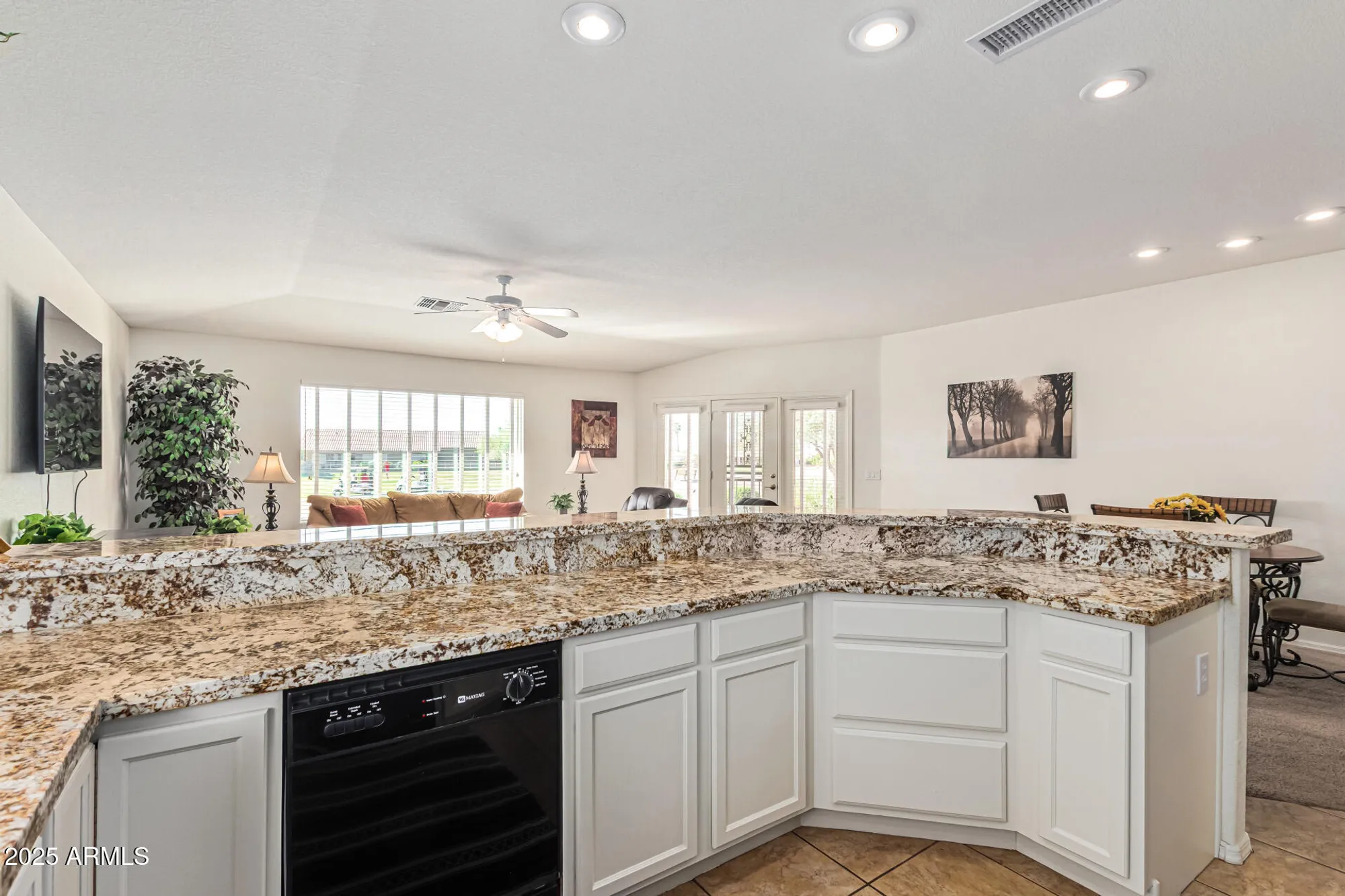 Property Slideshow image 11 of 60 | 11250 e kilarea ave 214, Mesa, AZ, 85209