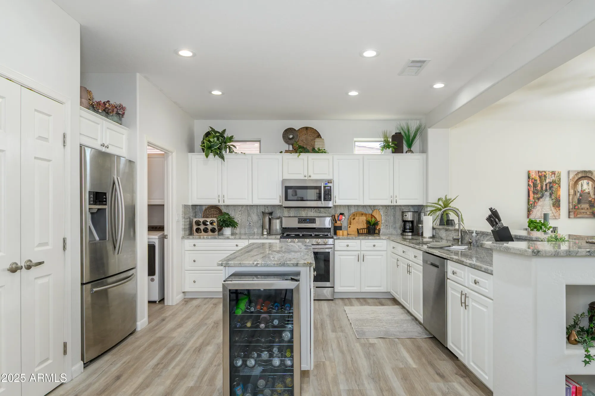 Property Slideshow image 16 of 35 | 17165 w nelson dr, Surprise, AZ, 85387