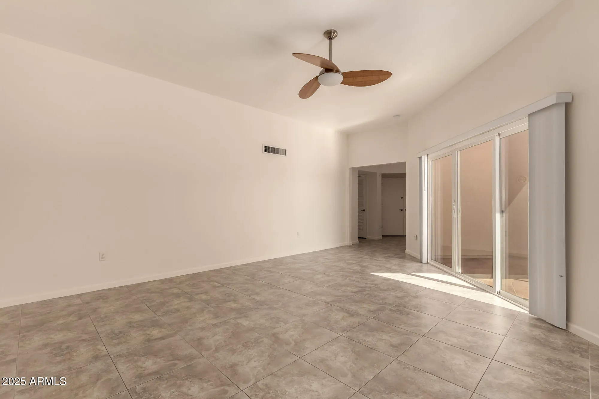 Property Slideshow image 12 of 31 | 13657 n 108th dr, Sun City, AZ, 85351