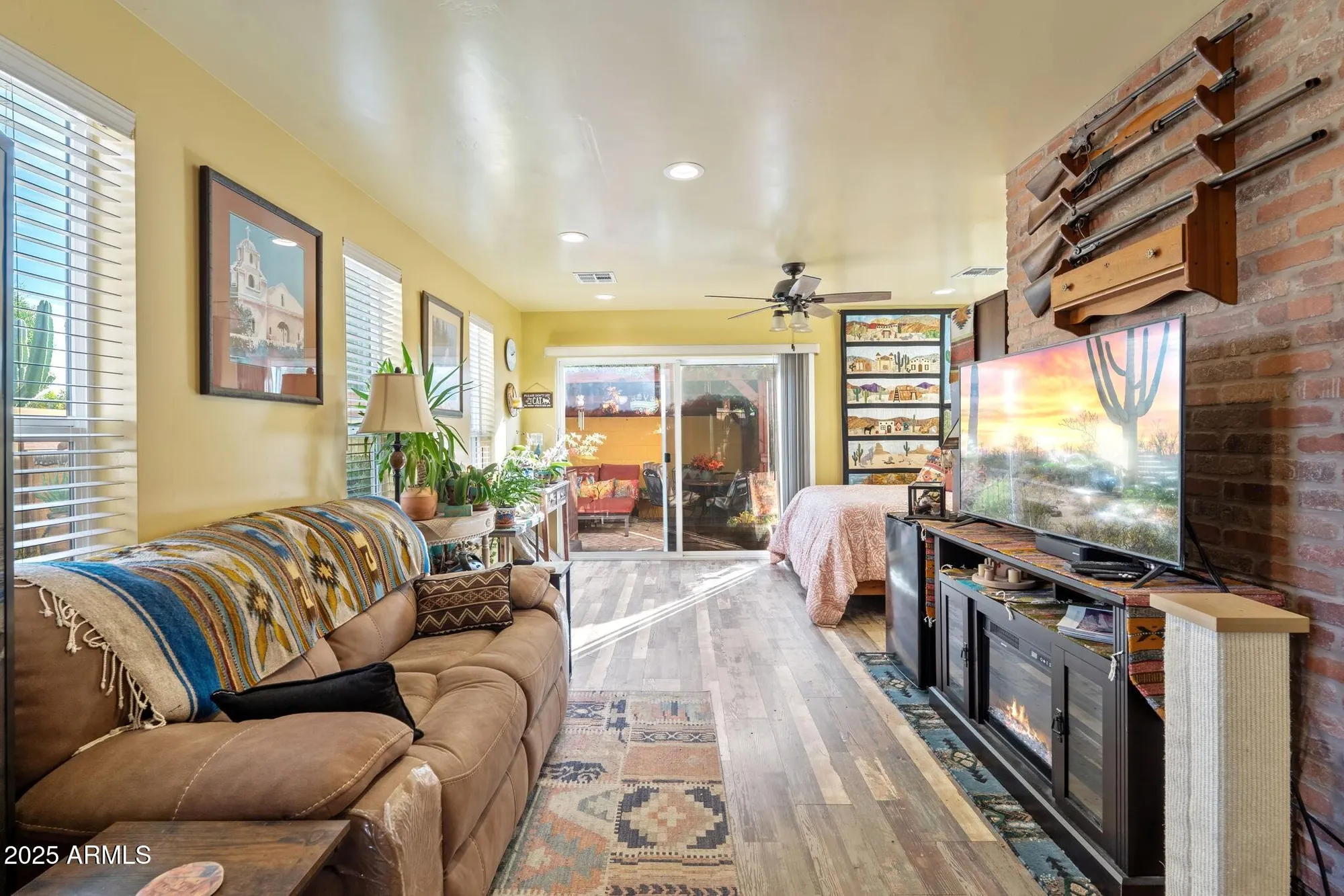 Property Slideshow image 25 of 48 | 7607 e northland dr, Scottsdale, AZ, 85251