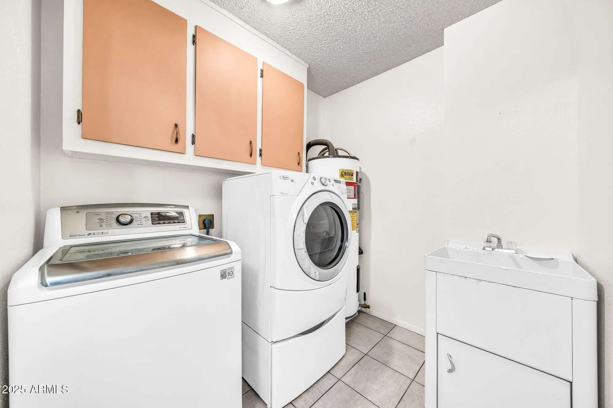 Property Slideshow image 17 of 47 | 17837 n country club dr, Sun City, AZ, 85373