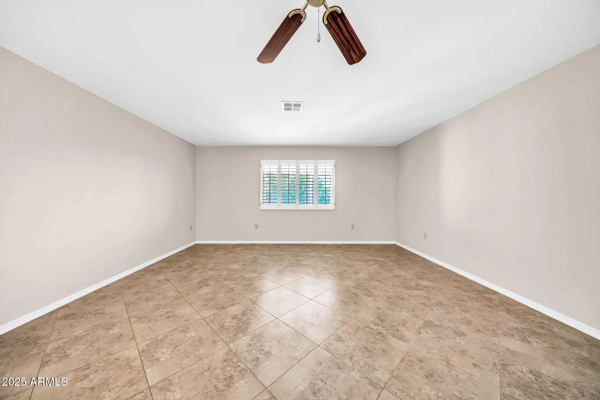 Property Slideshow image 13 of 47 | 17837 n country club dr, Sun City, AZ, 85373