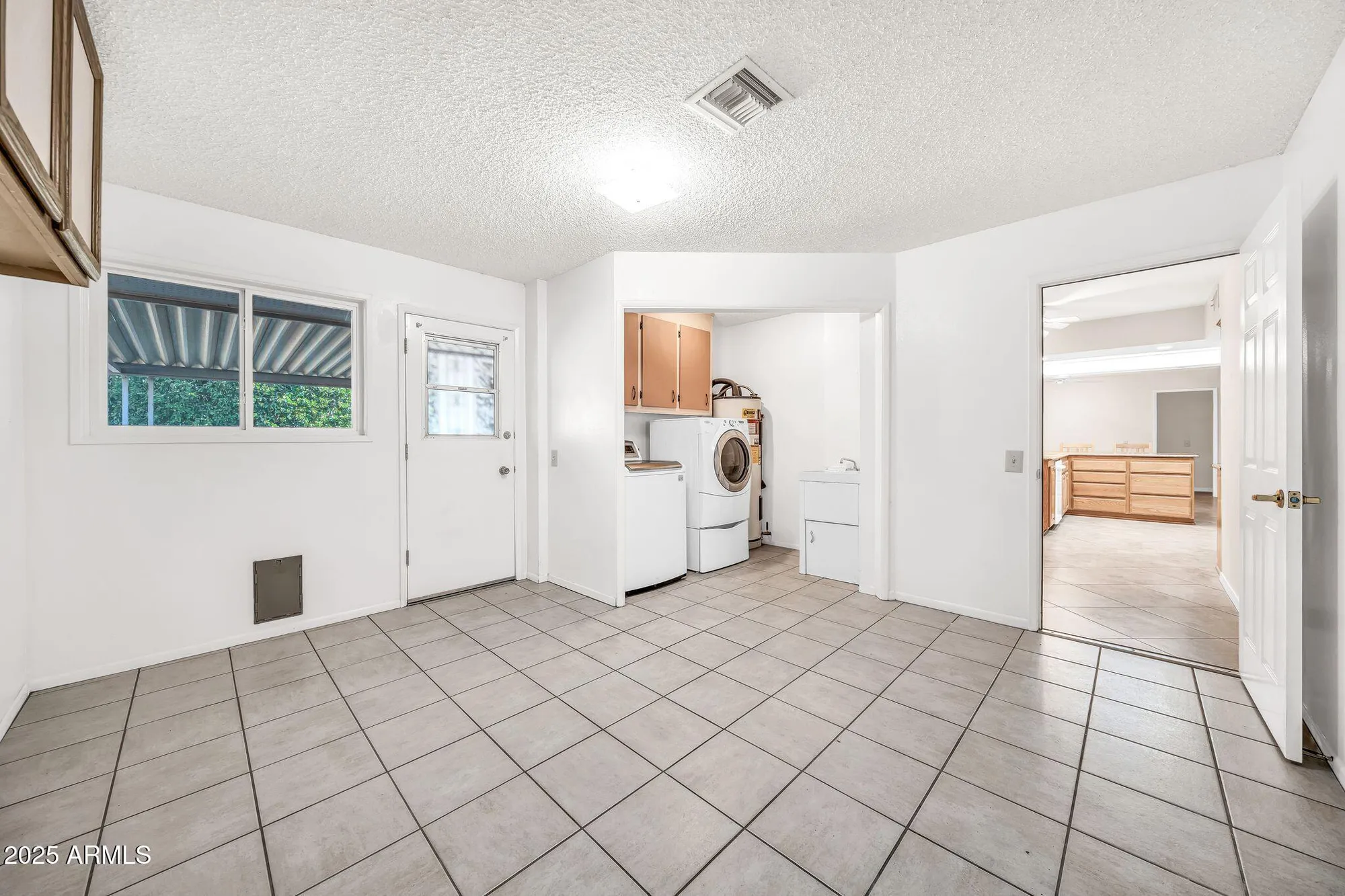 Property Slideshow image 16 of 47 | 17837 n country club dr, Sun City, AZ, 85373