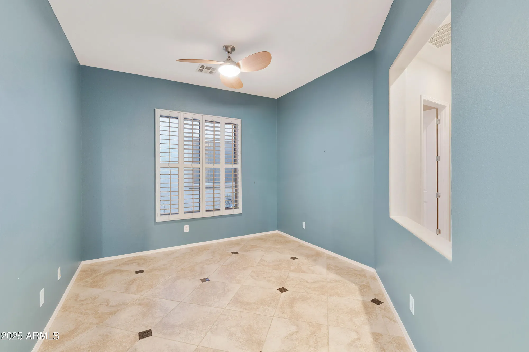 Property Slideshow image 5 of 49 | 4460 e carob dr, Gilbert, AZ, 85298
