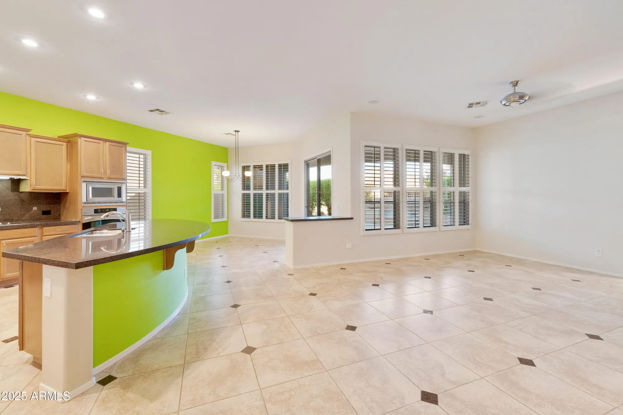 Property Slideshow image 6 of 49 | 4460 e carob dr, Gilbert, AZ, 85298