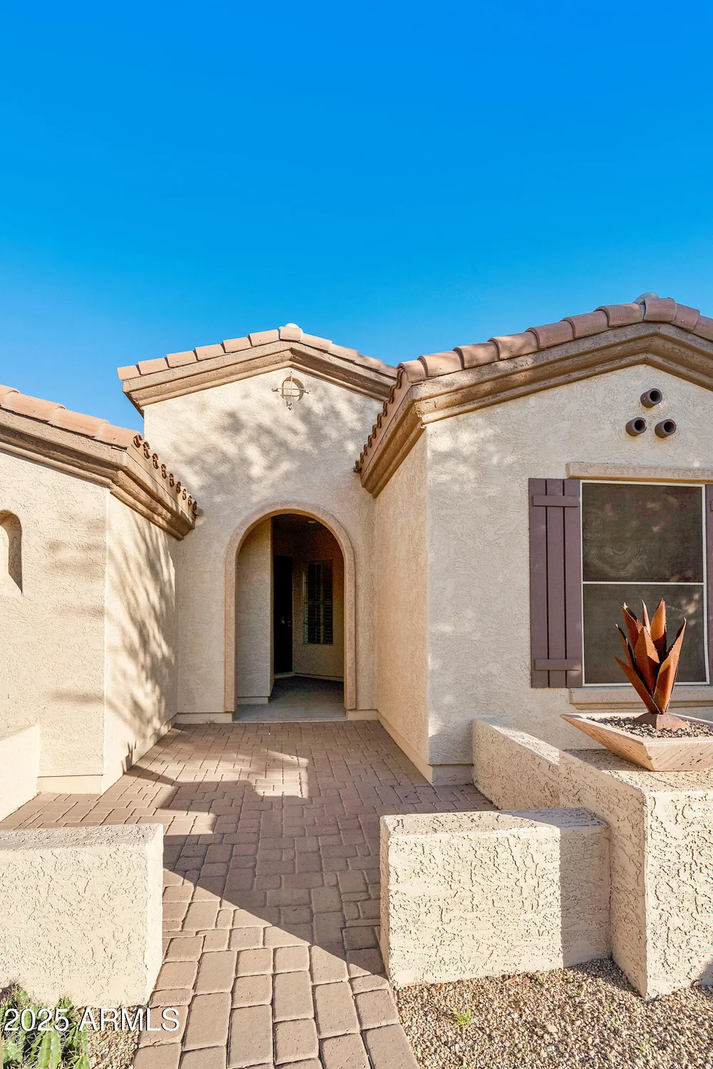 Property Slideshow image 4 of 49 | 4460 e carob dr, Gilbert, AZ, 85298