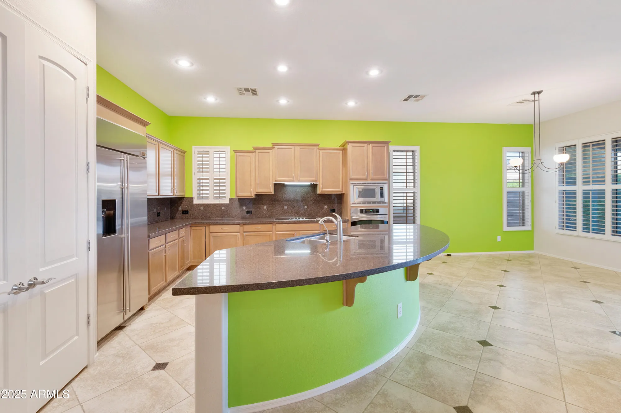 Property Slideshow image 7 of 49 | 4460 e carob dr, Gilbert, AZ, 85298