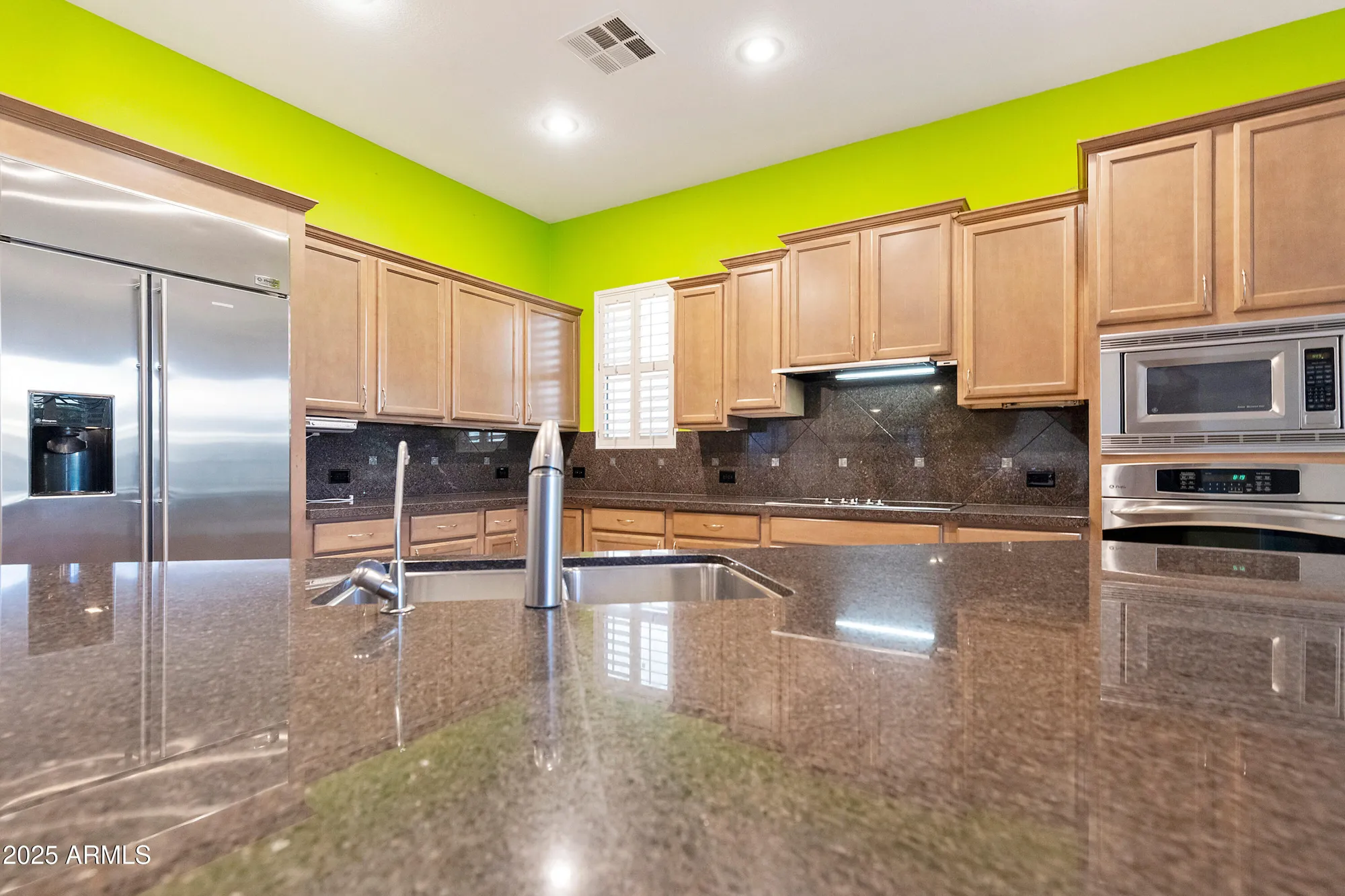 Property Slideshow image 8 of 49 | 4460 e carob dr, Gilbert, AZ, 85298