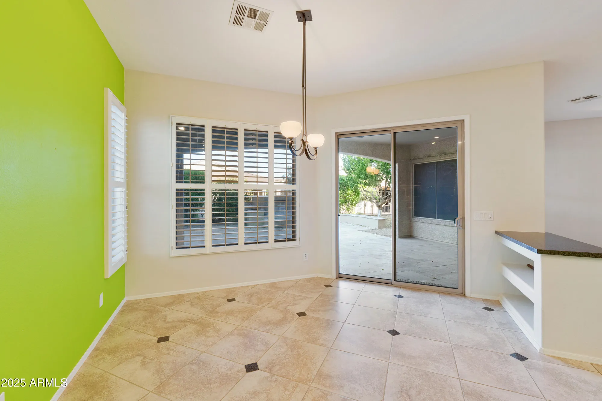 Property Slideshow image 11 of 49 | 4460 e carob dr, Gilbert, AZ, 85298