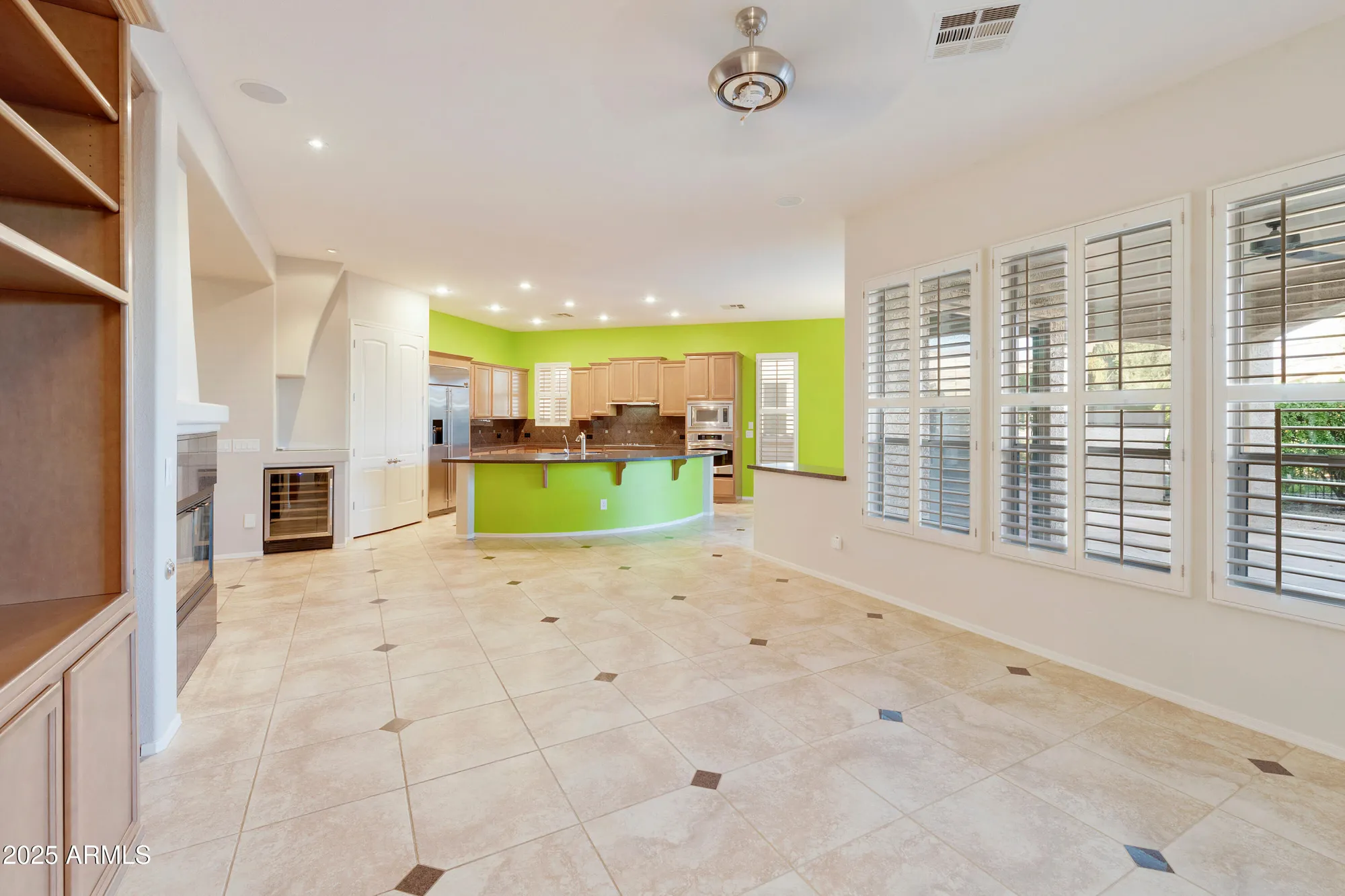 Property Slideshow image 13 of 49 | 4460 e carob dr, Gilbert, AZ, 85298