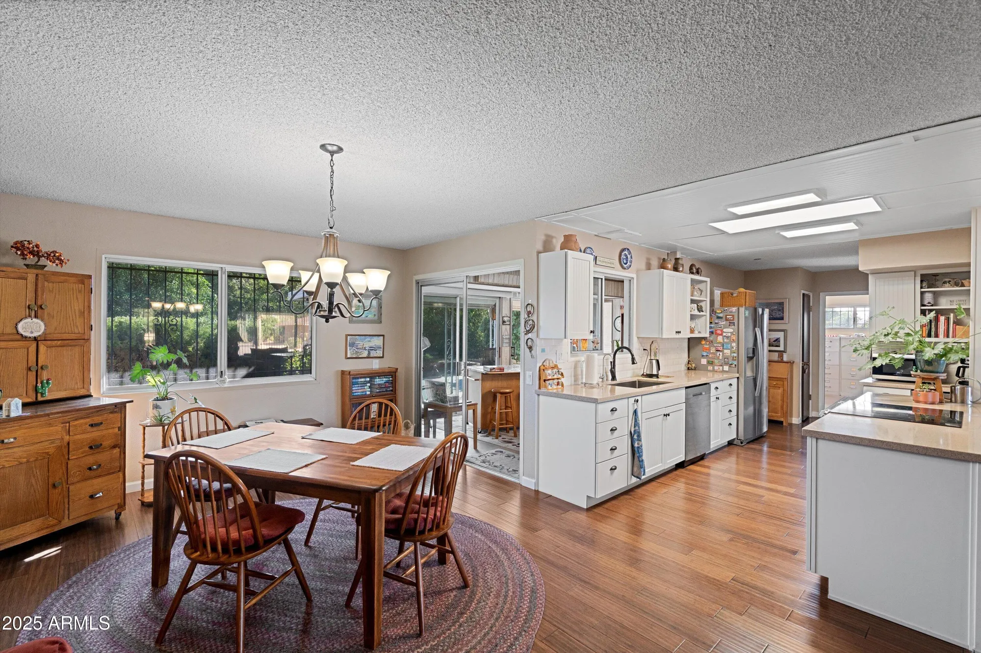 Property Slideshow image 14 of 39 | 18415 n 97th dr, Sun City, AZ, 85373