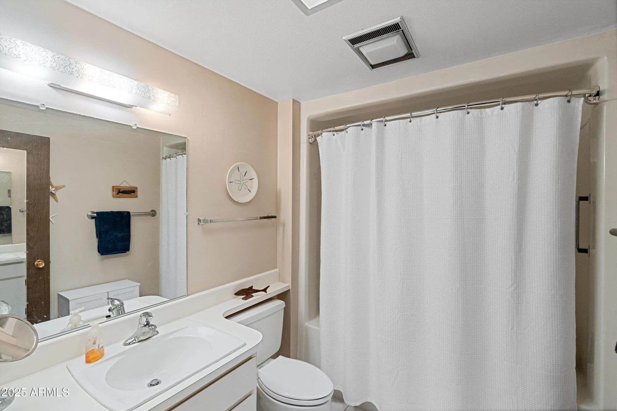 Property Slideshow image 21 of 39 | 18415 n 97th dr, Sun City, AZ, 85373