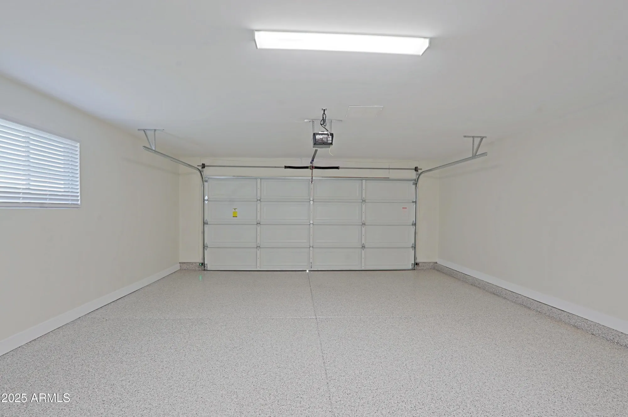 Property Slideshow image 16 of 58 | 10511 w kingswood cir, Sun City, AZ, 85351