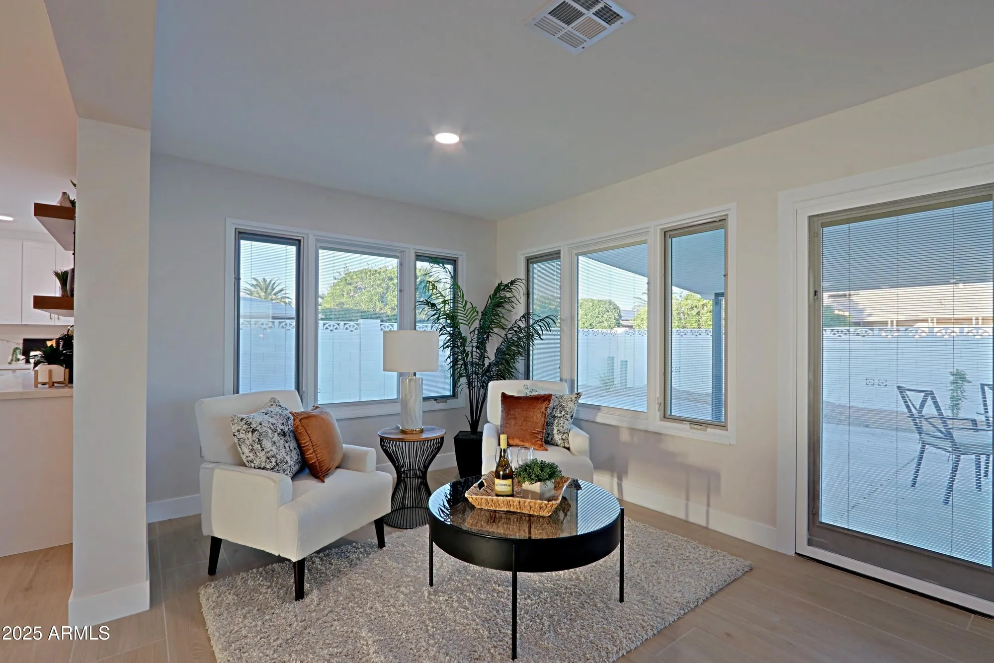 Property Slideshow image 10 of 58 | 10511 w kingswood cir, Sun City, AZ, 85351