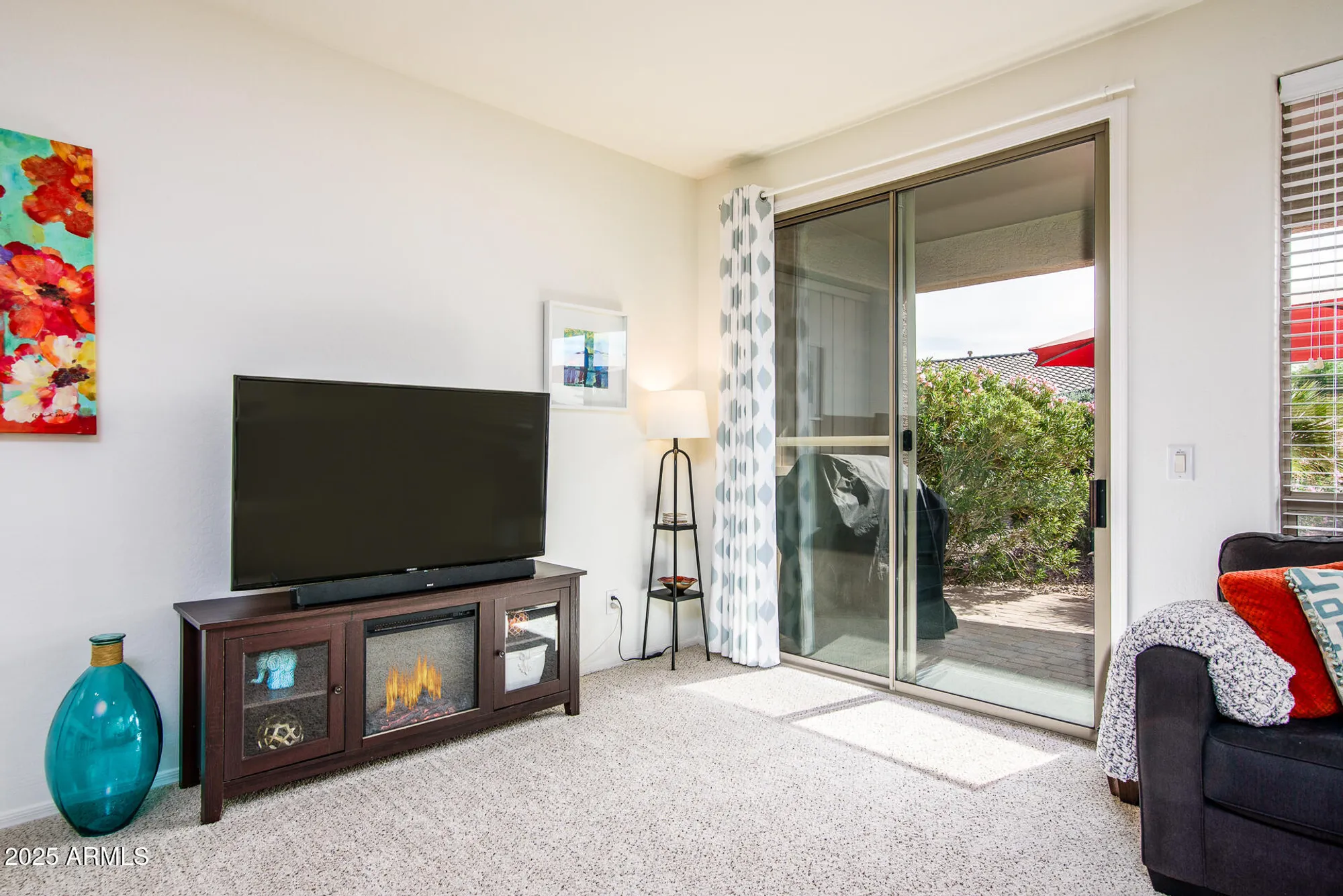 Property Slideshow image 15 of 53 | 20563 n big dipper dr, Maricopa, AZ, 85138