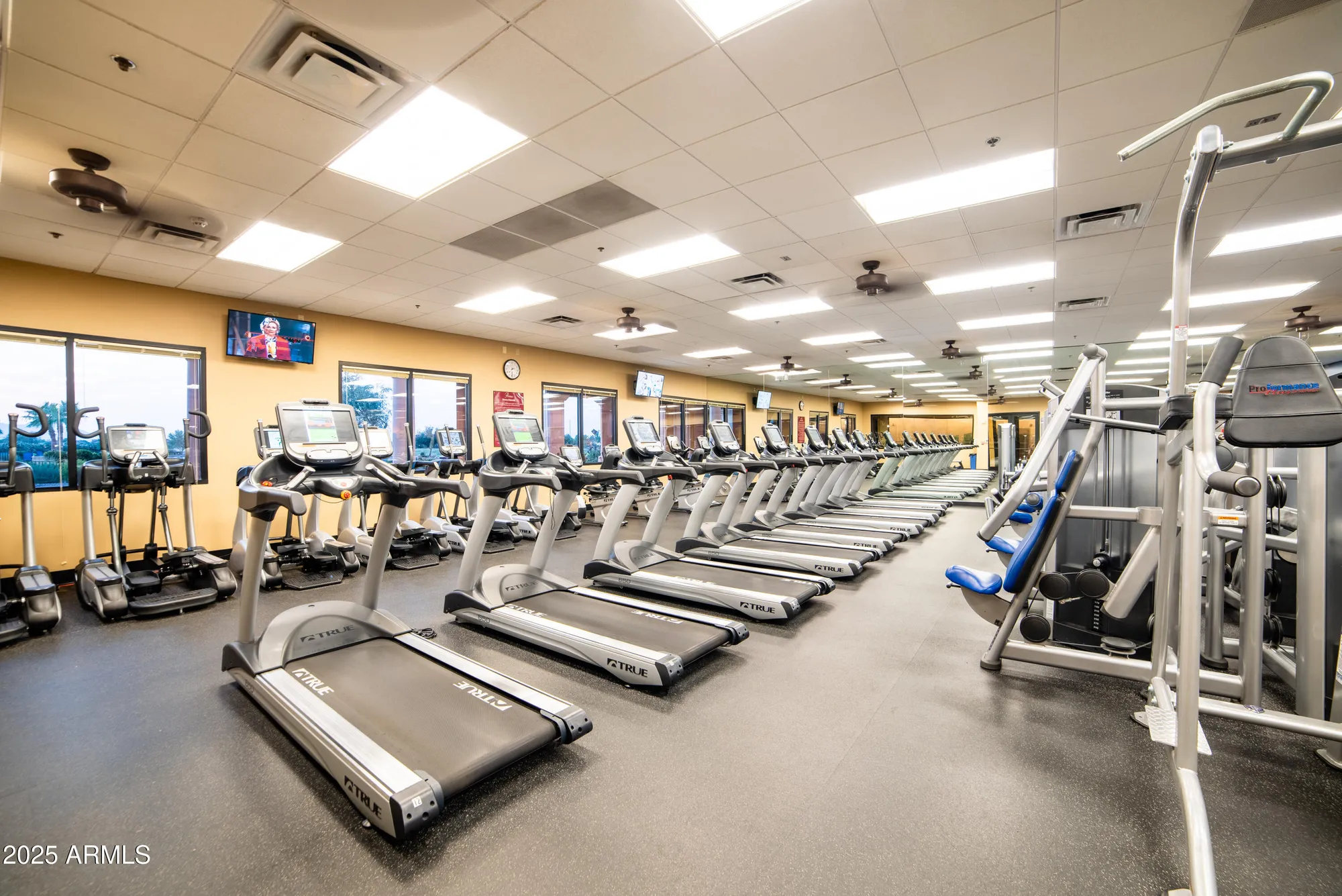 Property Slideshow image 39 of 53 | 20563 n big dipper dr, Maricopa, AZ, 85138