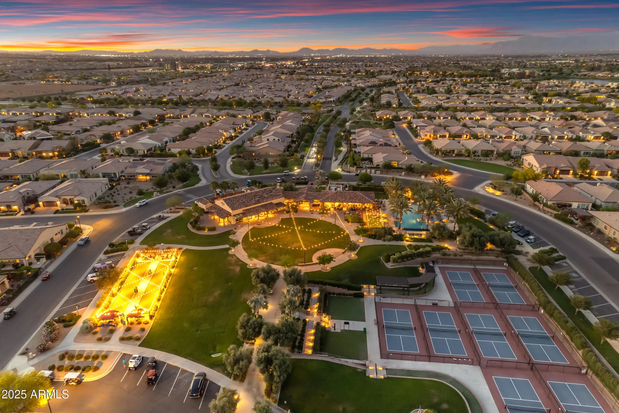Property Slideshow image 67 of 87 | 829 e snowy farm dr, Queen Creek, AZ, 85140