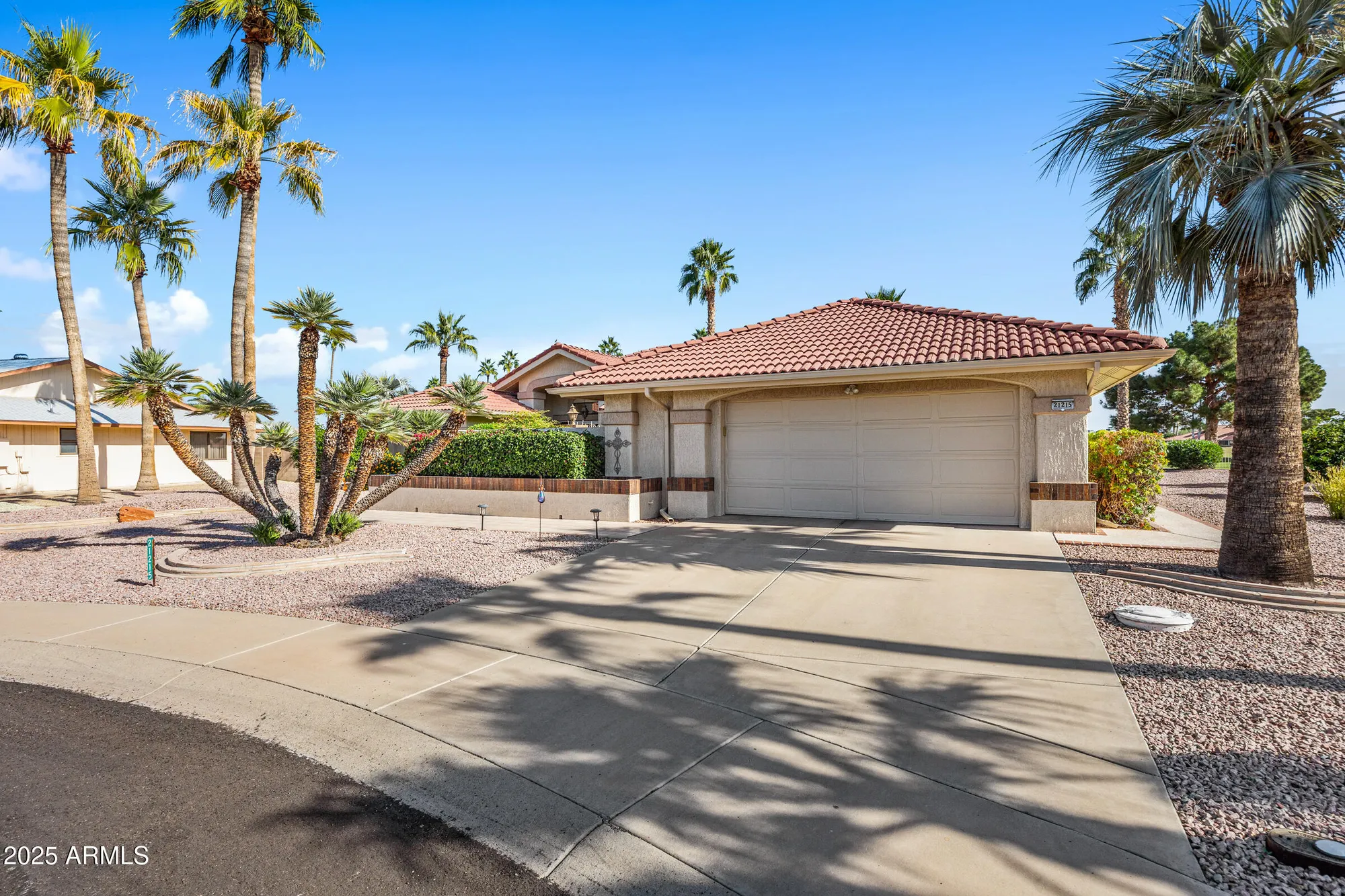 Property Slideshow image 2 of 55 | 21215 n 134th way, Sun City West, AZ, 85375