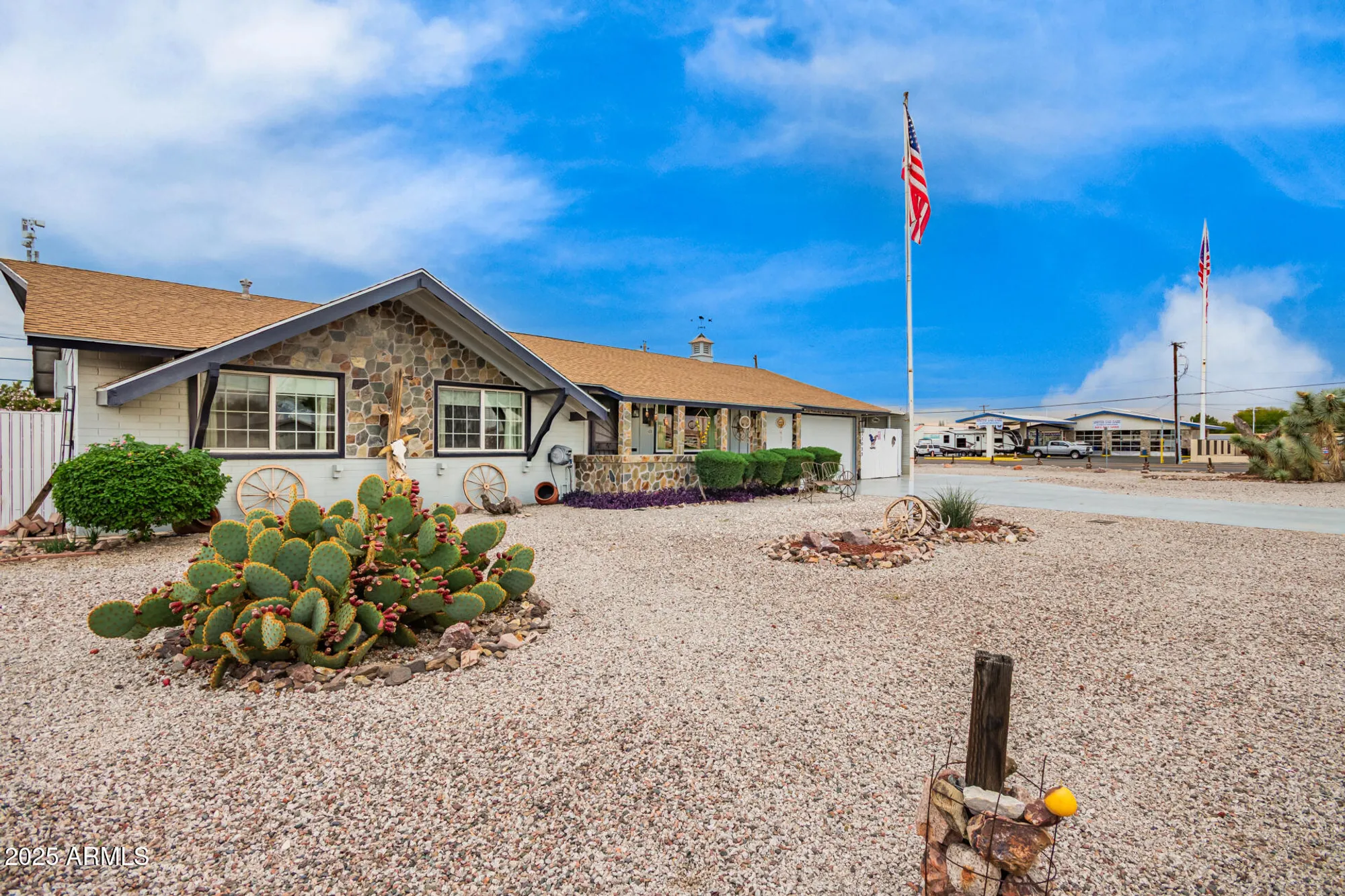 Property Slideshow image 2 of 22 | 11033 w alabama ave, Sun City, AZ, 85351