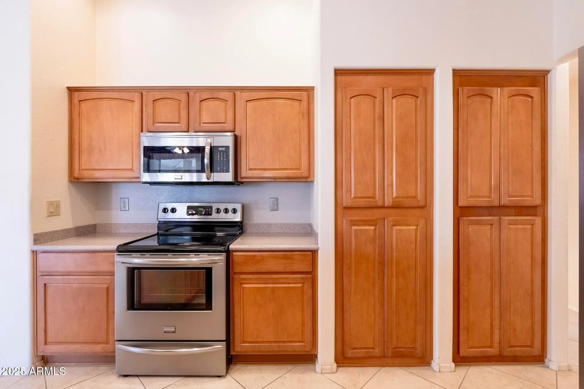 Property Slideshow image 18 of 37 | 24514 s stoney lake ct, Sun Lakes, AZ, 85248