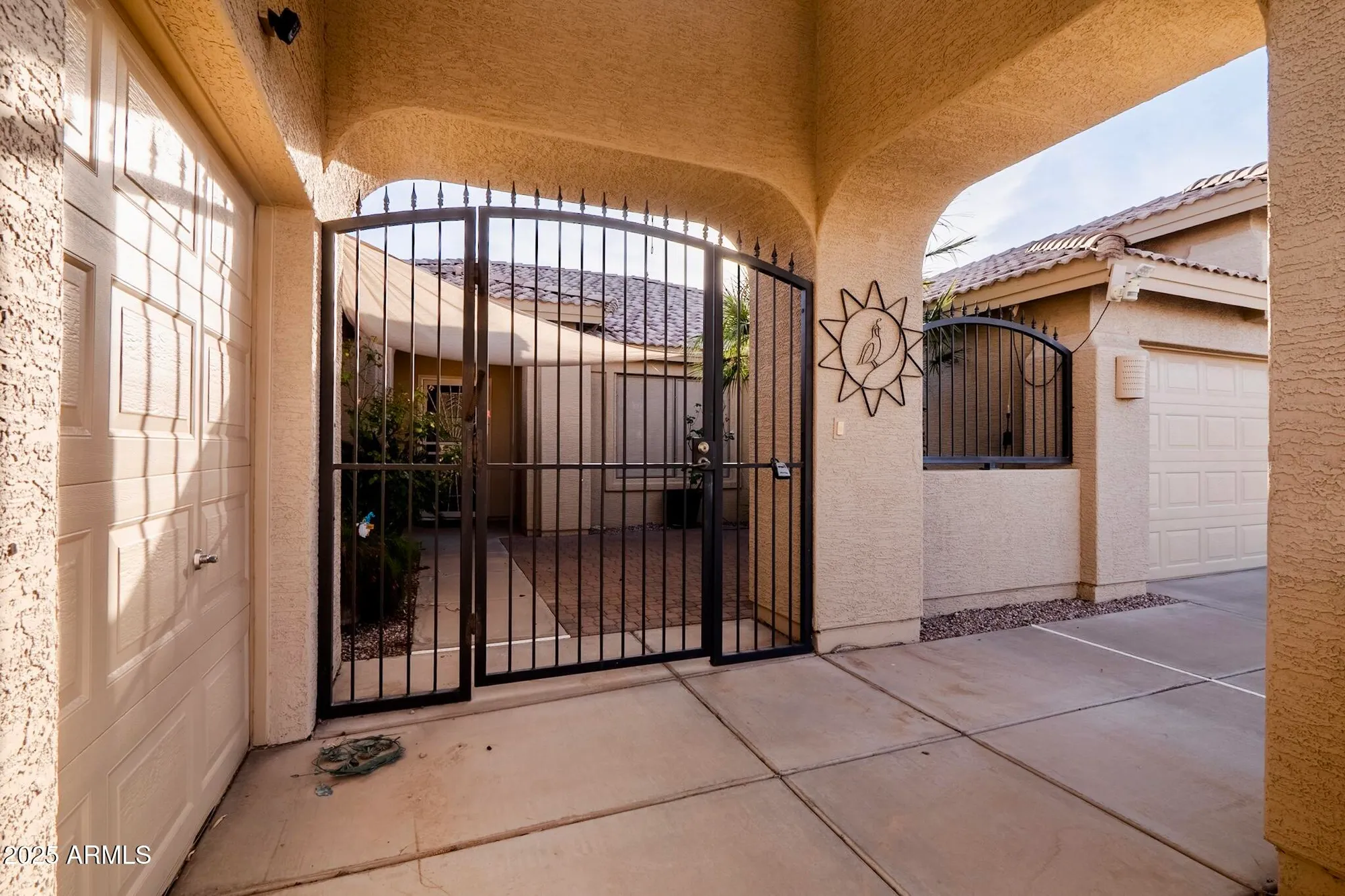Property Slideshow image 9 of 37 | 24514 s stoney lake ct, Sun Lakes, AZ, 85248