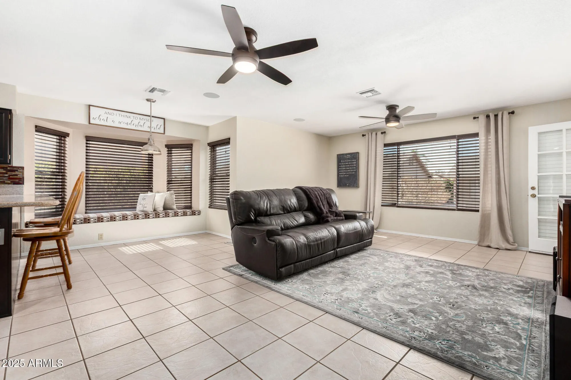 Property Slideshow image 13 of 57 | 9809 w wescott dr, Peoria, AZ, 85382
