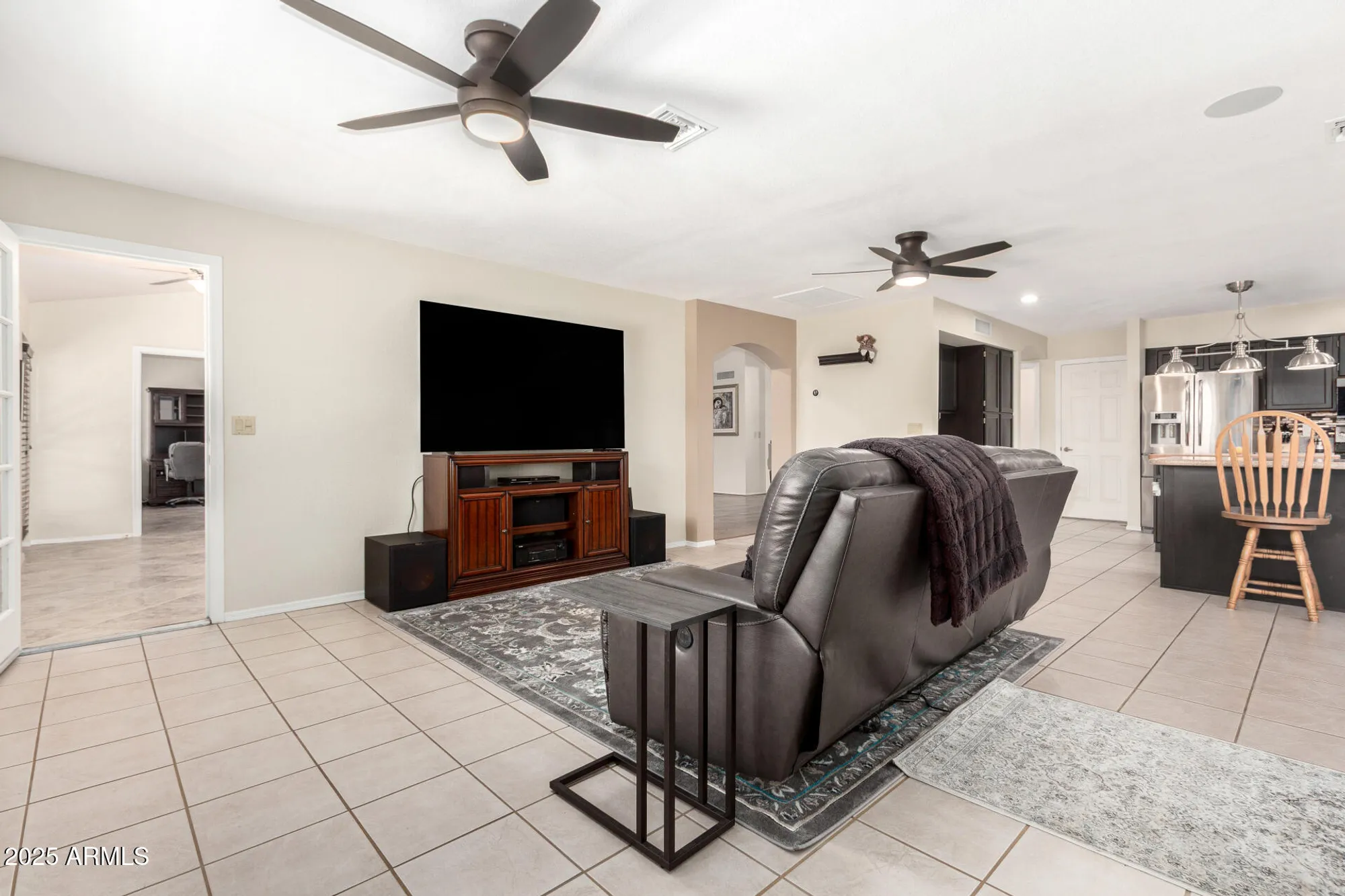 Property Slideshow image 14 of 57 | 9809 w wescott dr, Peoria, AZ, 85382