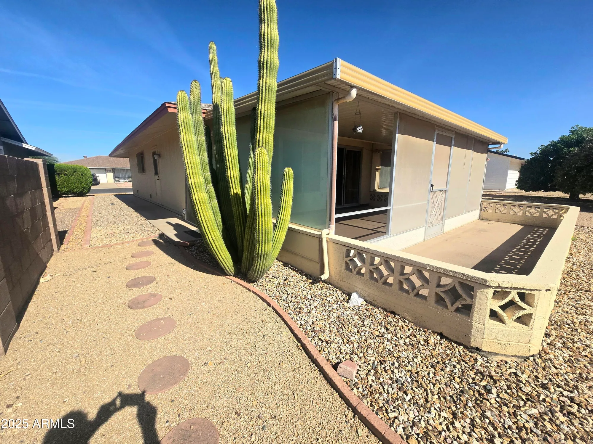 Property Slideshow image 22 of 23 | 10813 w hutton dr, Sun City, AZ, 85351